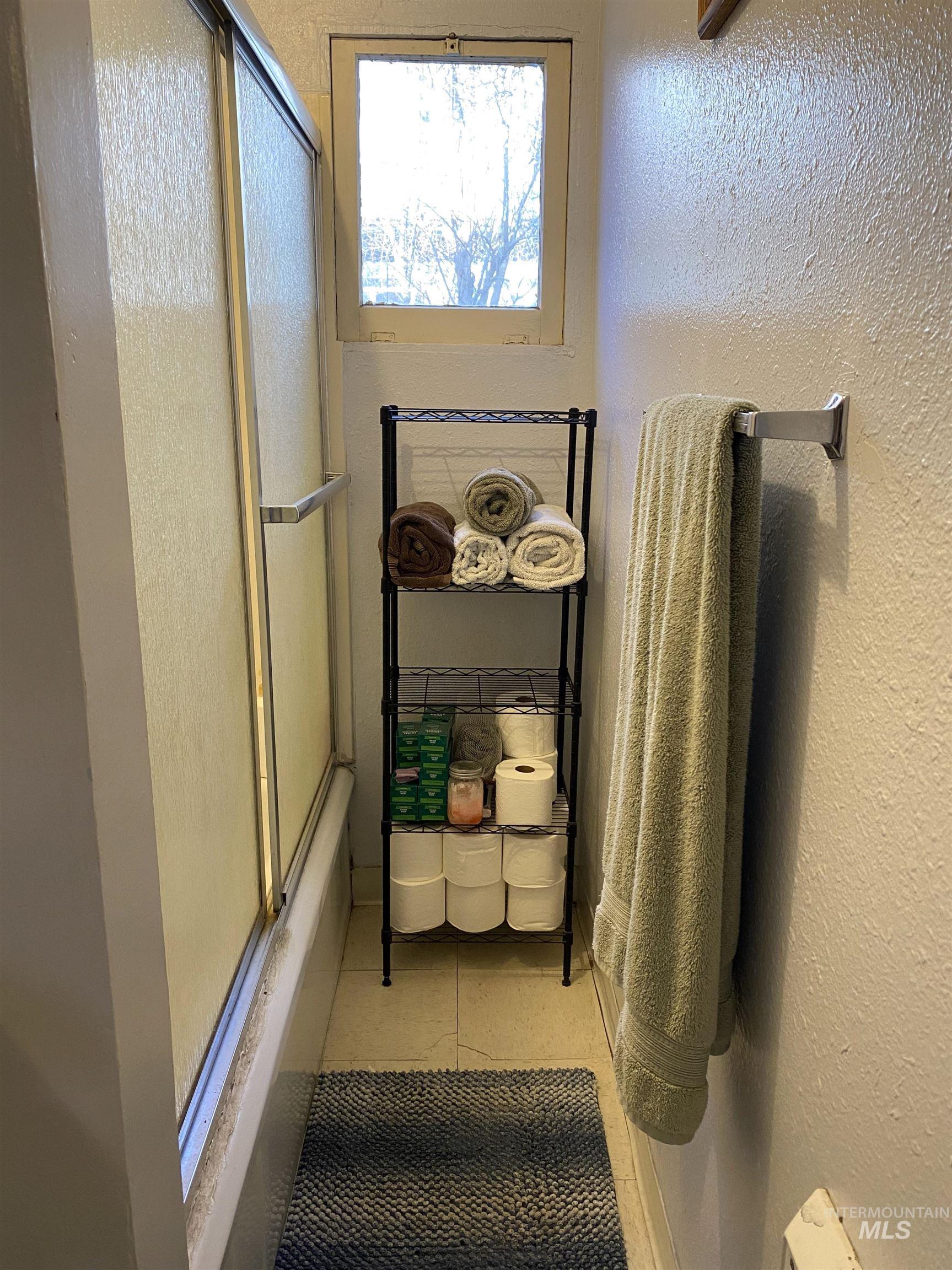 920 Cedar Street, Potlatch, Idaho 83855, 1 Bedroom, 1 Bathroom, Residential For Sale, Price $249,000,MLS 98968598