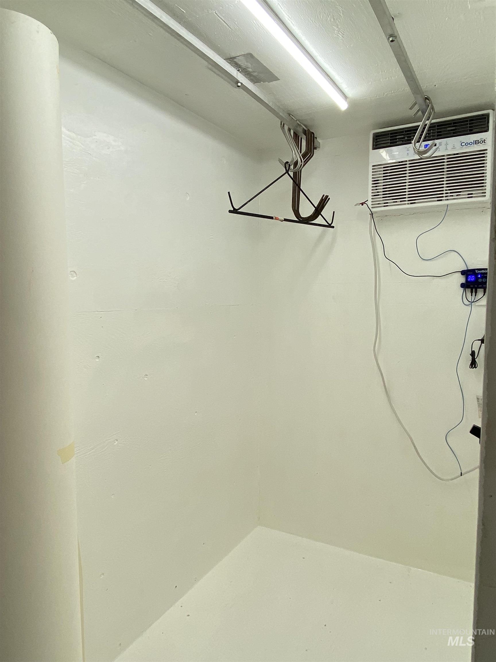 920 Cedar Street, Potlatch, Idaho 83855, 1 Bedroom, 1 Bathroom, Residential For Sale, Price $249,000,MLS 98968598