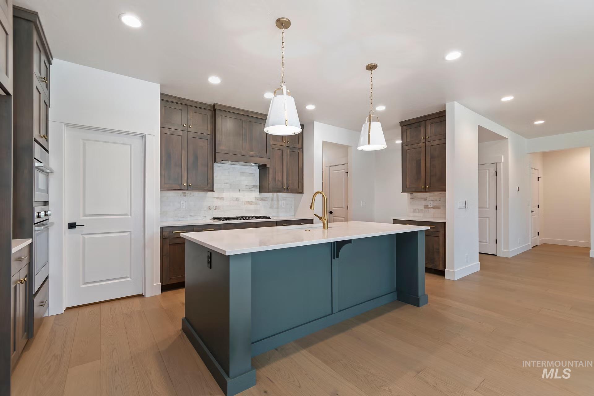 860 W Buroak Dr, Meridian, Idaho 83642, 4 Bedrooms, 3 Bathrooms, Residential For Sale, Price $786,880,MLS 98968599