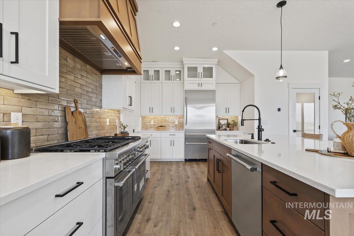 8049 Golden Hills Road, Nampa, Idaho 83686, 4 Bedrooms, 4 Bathrooms, Residential For Sale, Price $1,495,000,MLS 98968610