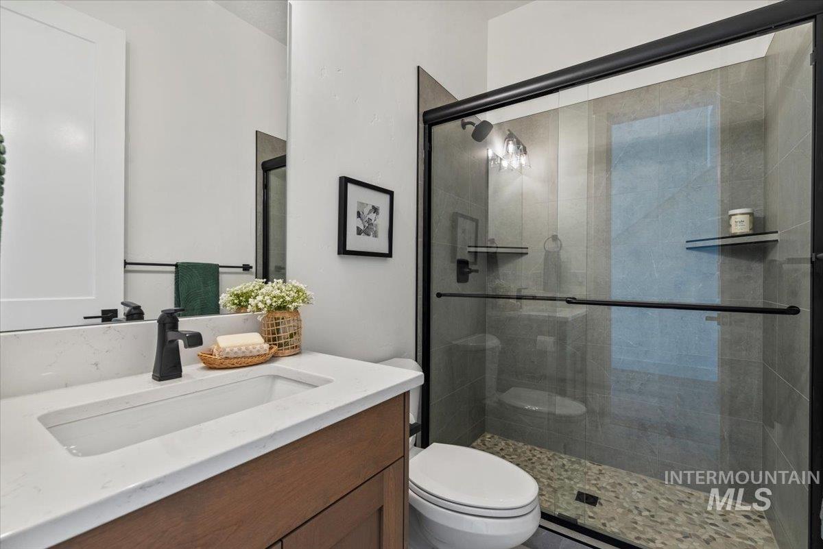 8049 Golden Hills Road, Nampa, Idaho 83686, 4 Bedrooms, 4 Bathrooms, Residential For Sale, Price $1,495,000,MLS 98968610