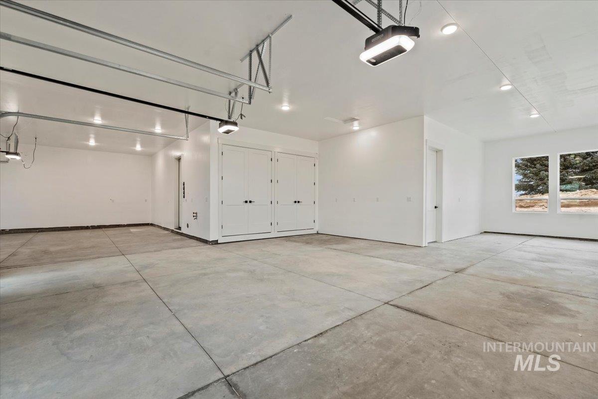 8049 Golden Hills Road, Nampa, Idaho 83686, 4 Bedrooms, 4 Bathrooms, Residential For Sale, Price $1,495,000,MLS 98968610