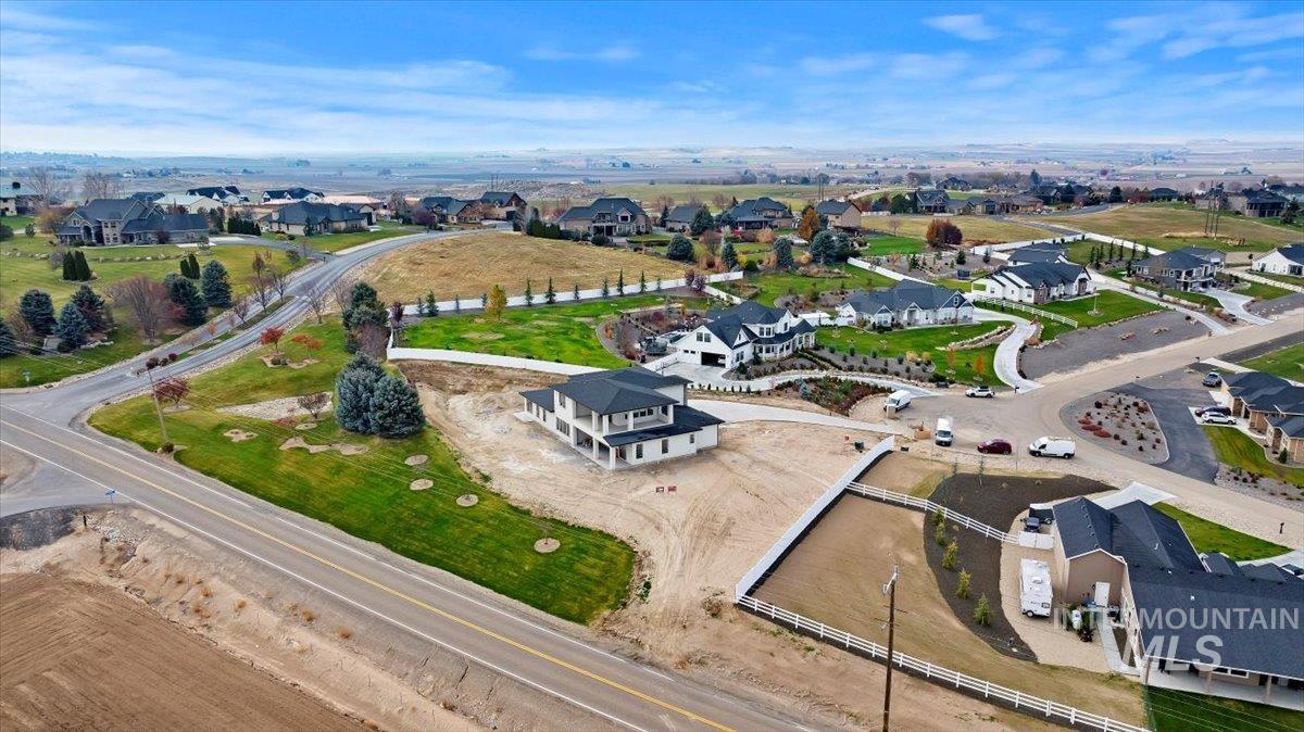 8049 Golden Hills Road, Nampa, Idaho 83686, 4 Bedrooms, 3.5 Bathrooms, Residential For Sale, Price $1,495,000,MLS 98968610