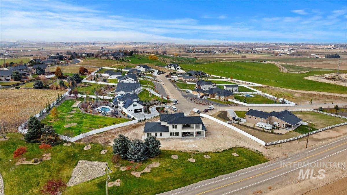 8049 Golden Hills Road, Nampa, Idaho 83686, 4 Bedrooms, 3.5 Bathrooms, Residential For Sale, Price $1,495,000,MLS 98968610