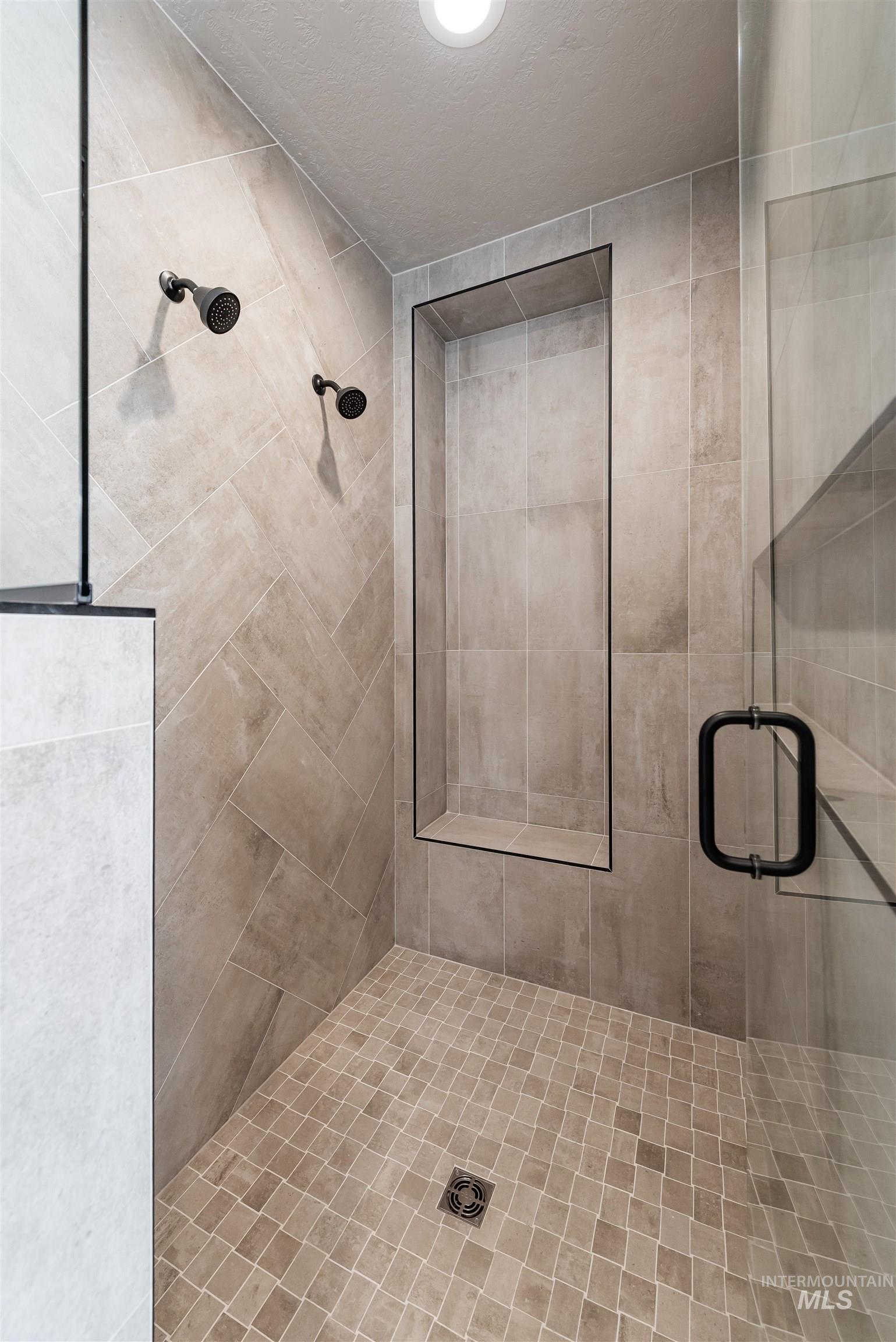 1199 E Andes Dr., Kuna, Idaho 83634, 4 Bedrooms, 2.5 Bathrooms, Residential For Sale, Price $749,900,MLS 98968617