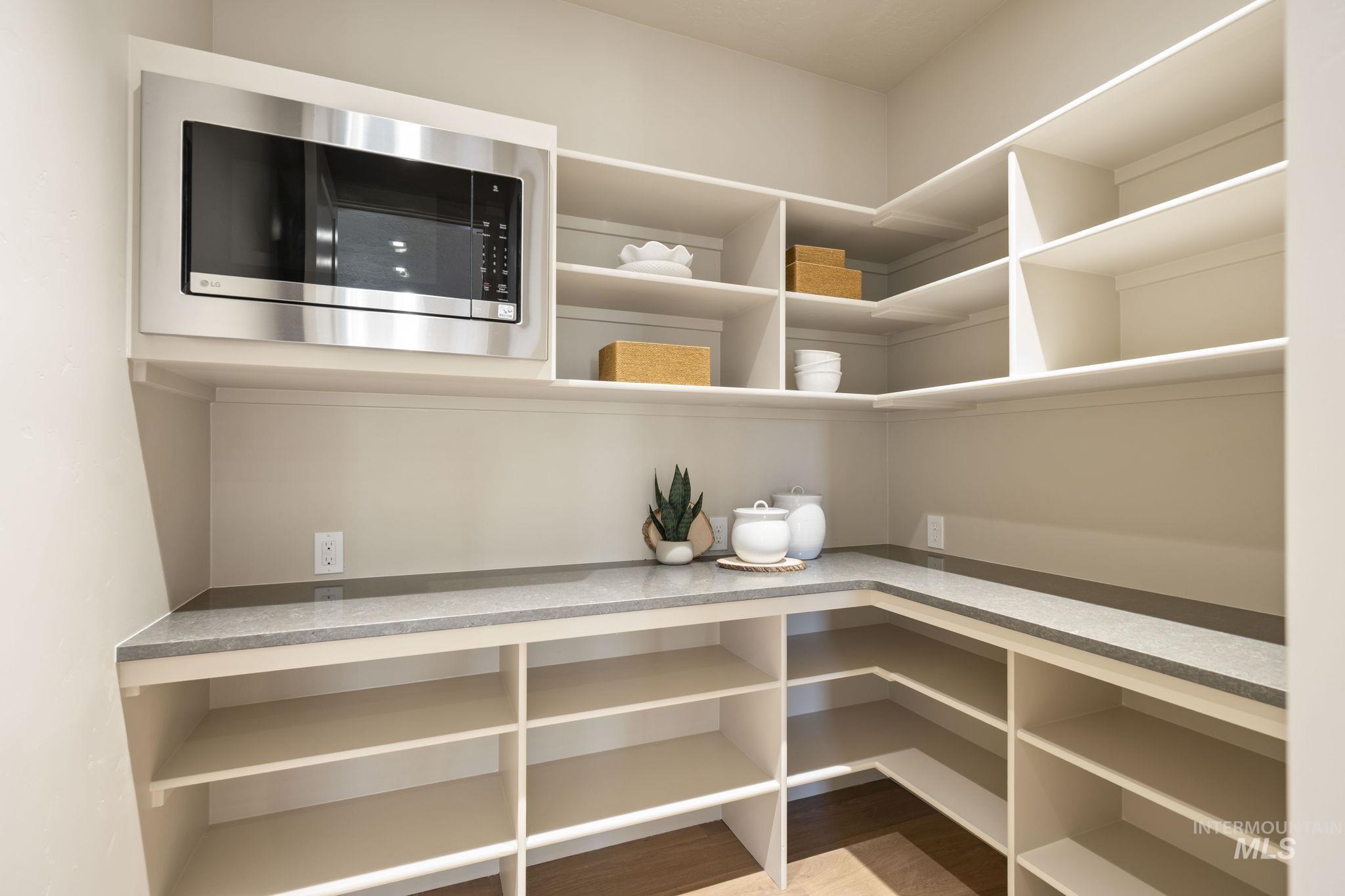 1023 Potts, McCall, Idaho 83638, 4 Bedrooms, 4.5 Bathrooms, Residential For Sale, Price $1,249,000,MLS 98968628