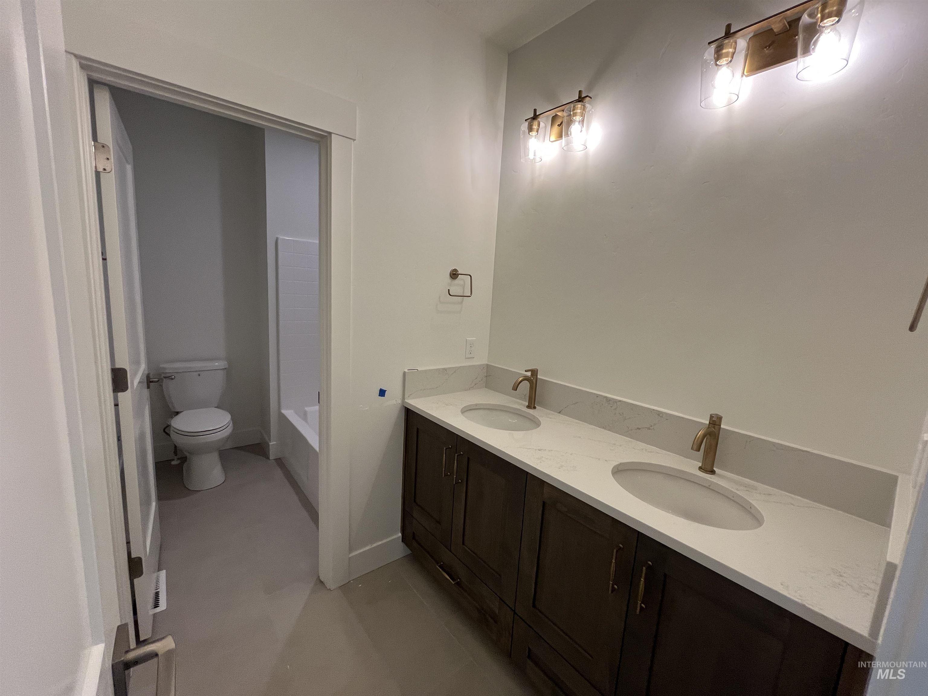 1961 E Mainacht St, Meridian, Idaho 83642, 4 Bedrooms, 2.5 Bathrooms, Residential For Sale, Price $699,900,MLS 98968629