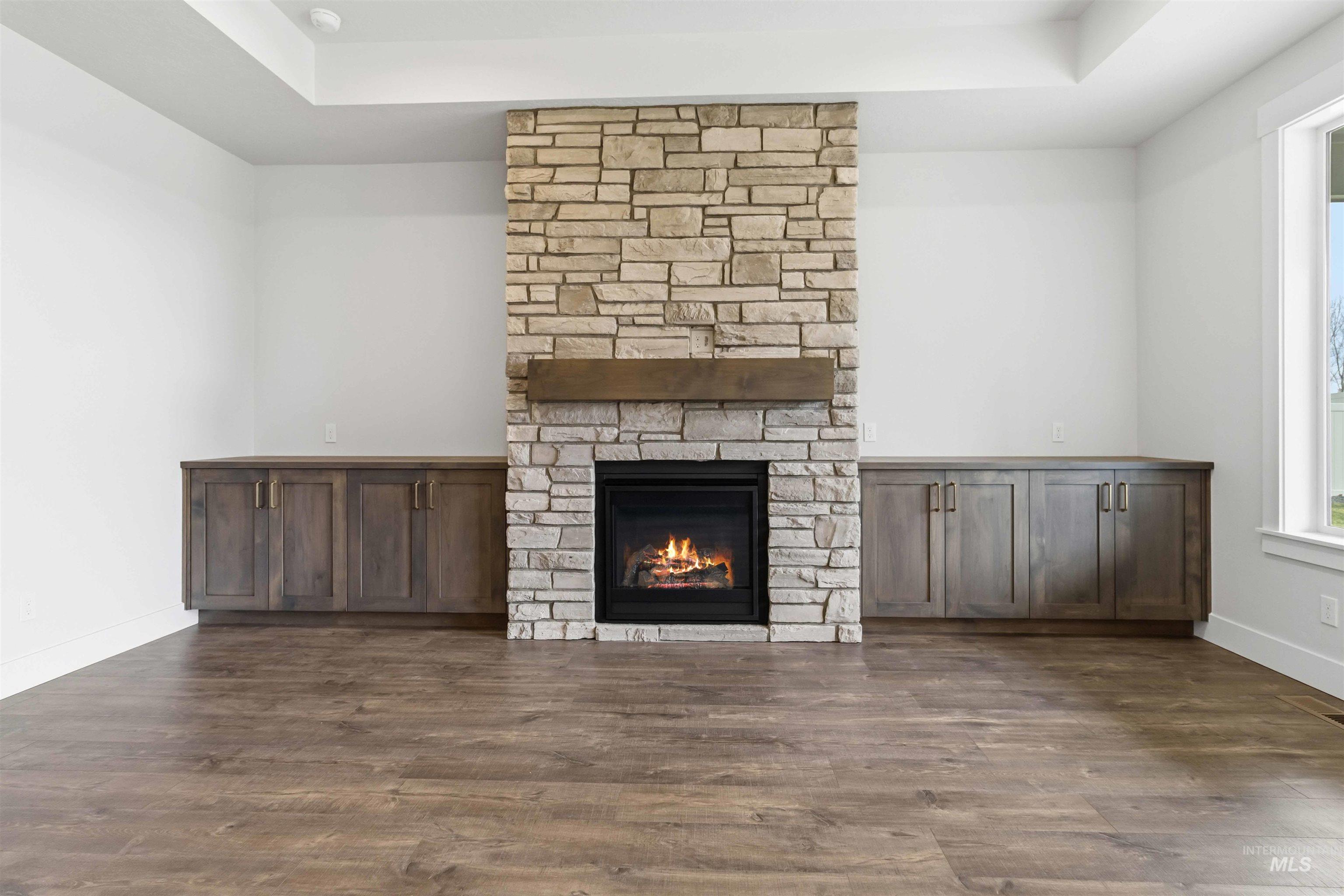 1245 E Andes Dr, Kuna, Idaho 83634, 4 Bedrooms, 2.5 Bathrooms, Residential For Sale, Price $749,900,MLS 98968630