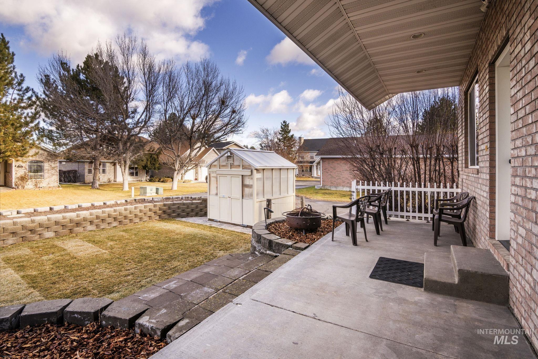 1409 Bitterroot Drive, Twin Falls, Idaho 83301, 7 Bedrooms, 3 Bathrooms, Residential For Sale, Price $599,900,MLS 98968642