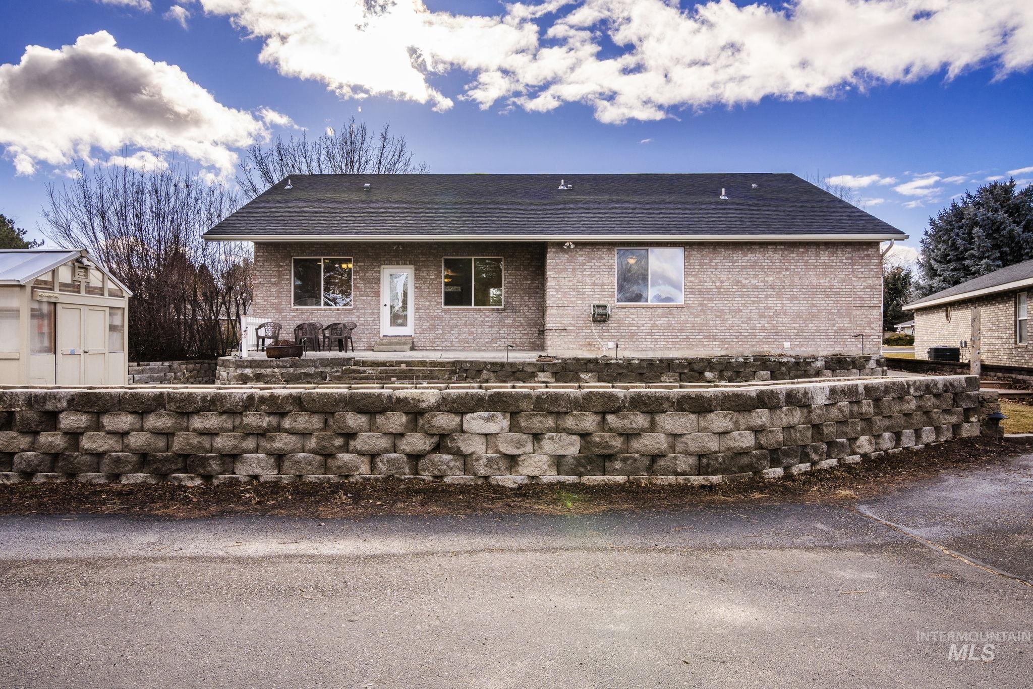 1409 Bitterroot Drive, Twin Falls, Idaho 83301, 7 Bedrooms, 3 Bathrooms, Residential For Sale, Price $599,900,MLS 98968642