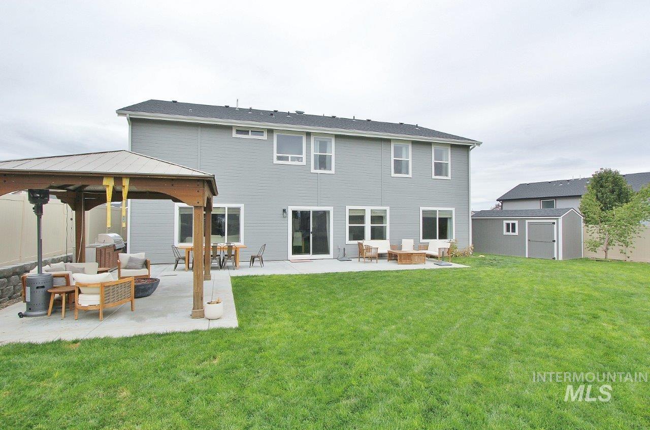 7802 S Dewberry Ave., Boise, Idaho 83709, 4 Bedrooms, 4 Bathrooms, Residential For Sale, Price $789,900,MLS 98968654