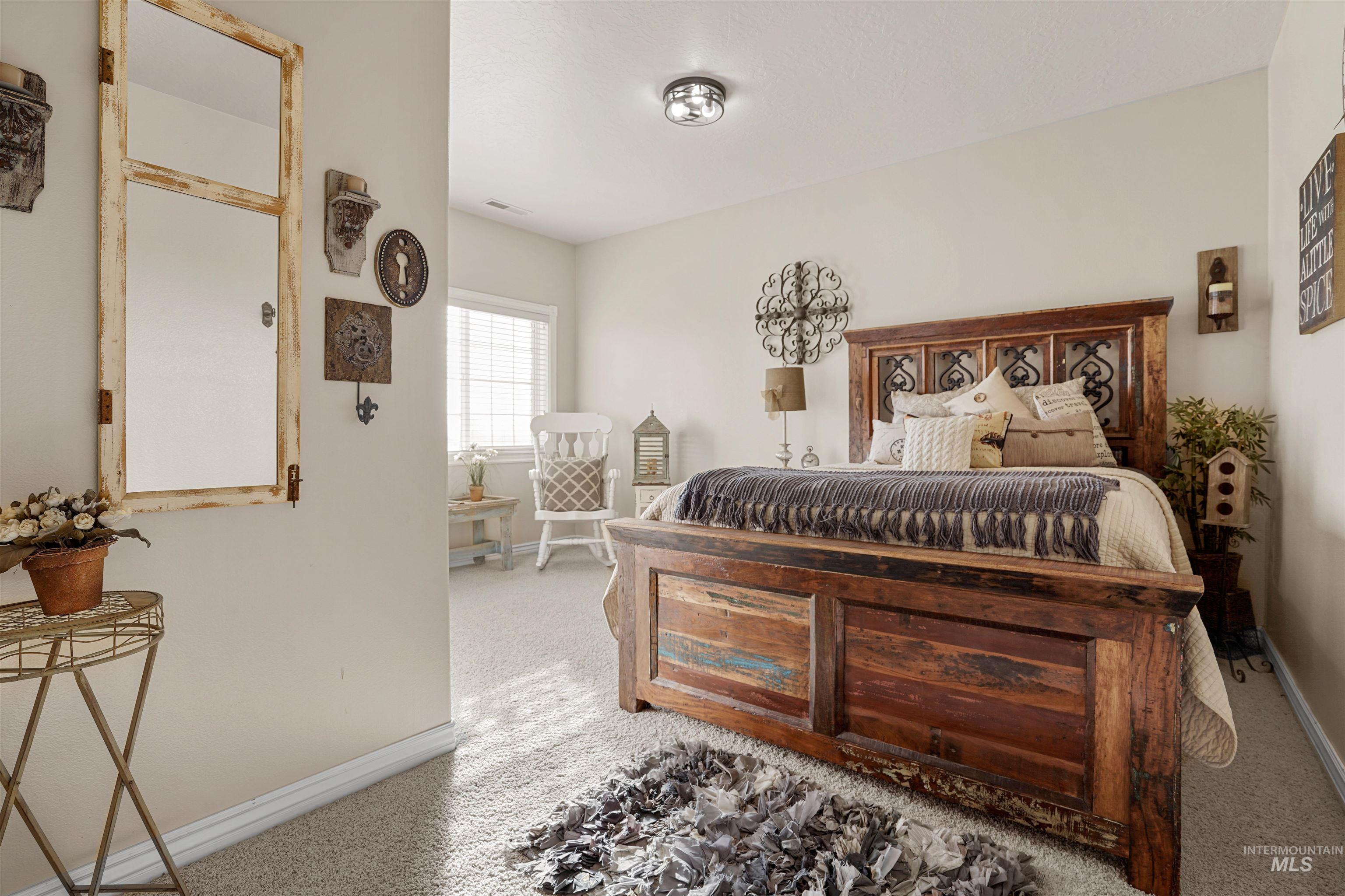 434 S 300 W, Heyburn, Idaho 83336, 7 Bedrooms, 3.5 Bathrooms, Residential For Sale, Price $1,875,000,MLS 98968657