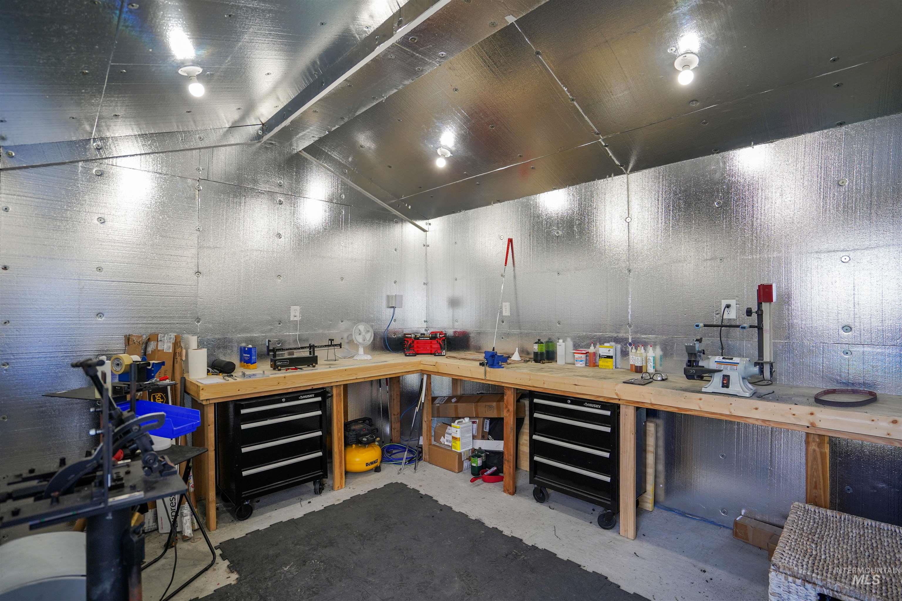 434 S 300 W, Heyburn, Idaho 83336, 7 Bedrooms, 3.5 Bathrooms, Residential For Sale, Price $1,875,000,MLS 98968657