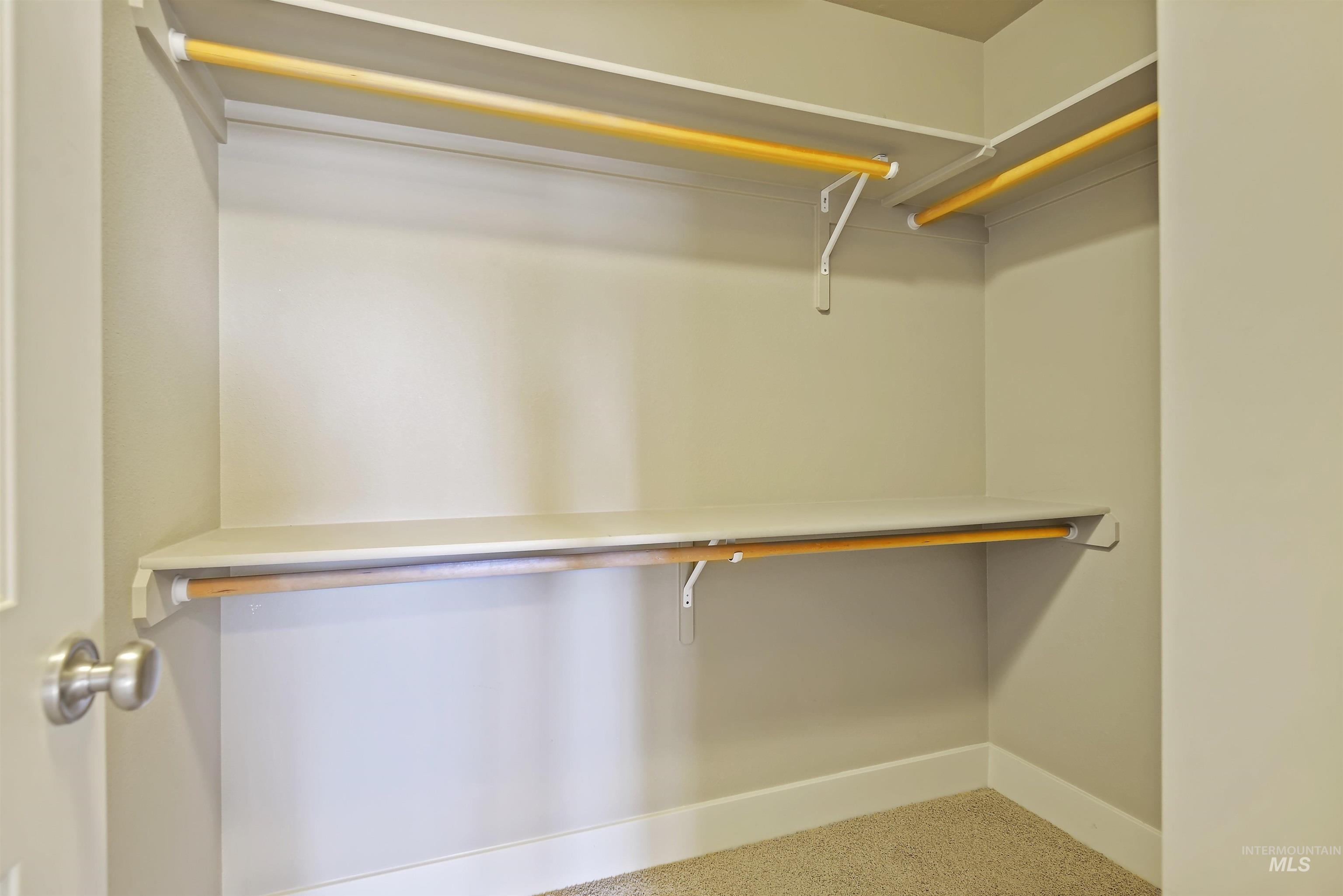 30 N Arrow Creek Ln, Eagle, Idaho 83616, 3 Bedrooms, 2.5 Bathrooms, Residential For Sale, Price $579,900,MLS 98968670