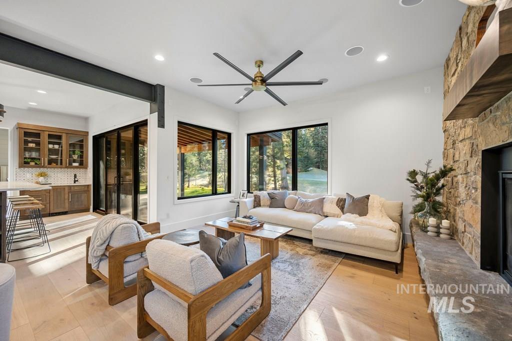 1008 Violet Way, McCall, Idaho 83638, 6 Bedrooms, 4.5 Bathrooms, Residential For Sale, Price $2,689,000,MLS 98968684