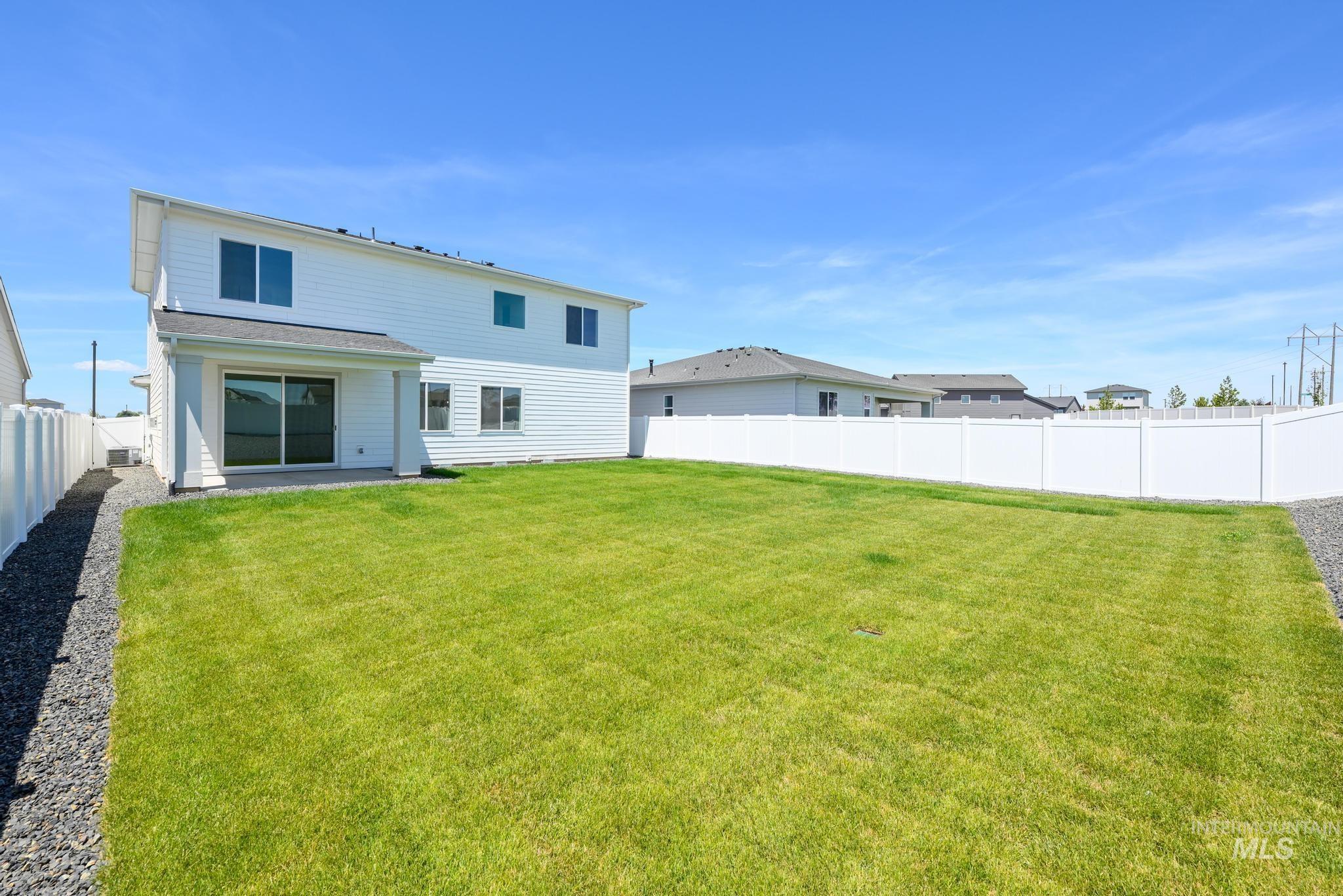 6239 W Snow Currant St, Meridian, Idaho 83646, 4 Bedrooms, 3 Bathrooms, Residential For Sale, Price $634,000,MLS 98968704