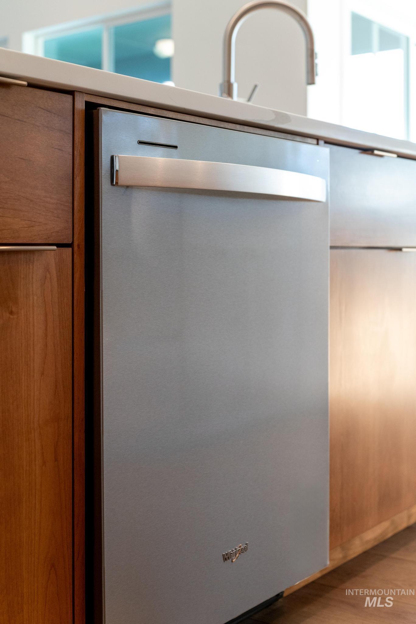 5259 W River Oaks Dr, Meridian, Idaho 83646, 4 Bedrooms, 3 Bathrooms, Residential For Sale, Price $664,000,MLS 98968705