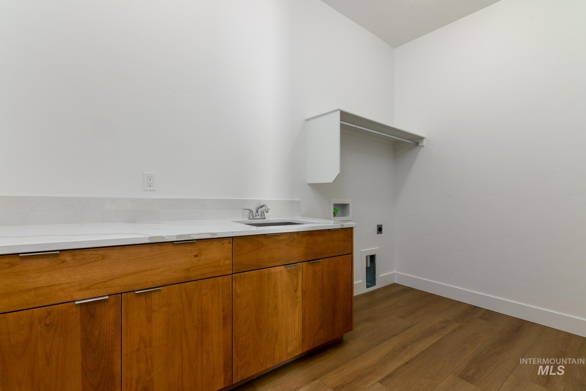 5259 W River Oaks Dr, Meridian, Idaho 83646, 4 Bedrooms, 3 Bathrooms, Residential For Sale, Price $664,000,MLS 98968705