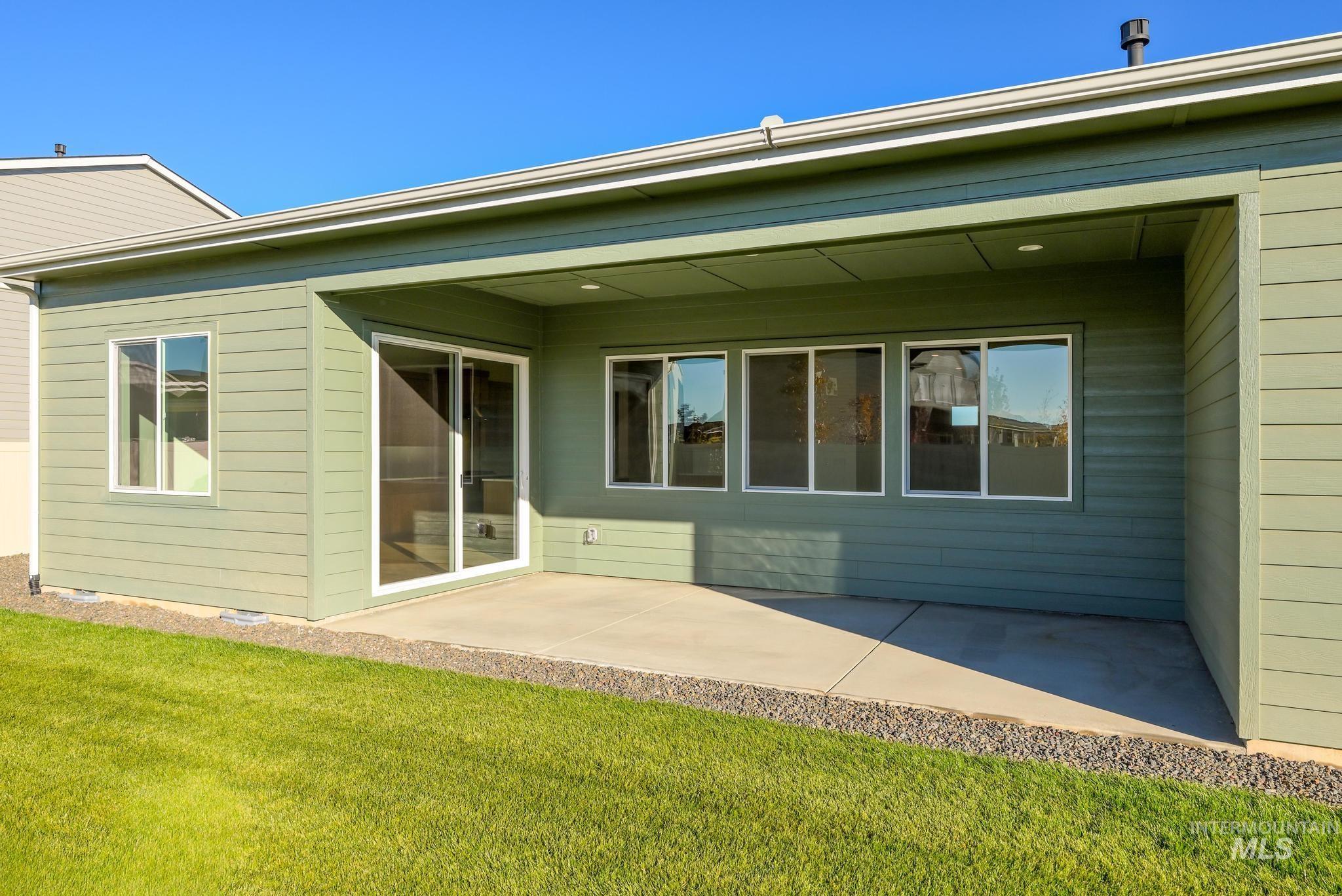 5259 W River Oaks Dr, Meridian, Idaho 83646, 4 Bedrooms, 3 Bathrooms, Residential For Sale, Price $664,000,MLS 98968705