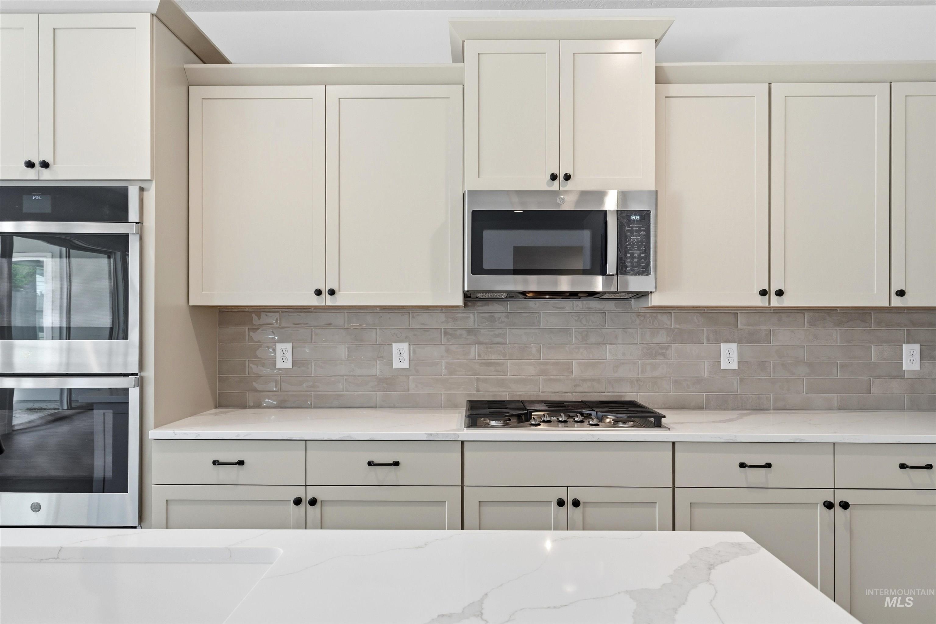 5702 N Chestnut Hill Way, Meridian, Idaho 83646, 3 Bedrooms, 3.5 Bathrooms, Residential For Sale, Price $719,990, 98968712