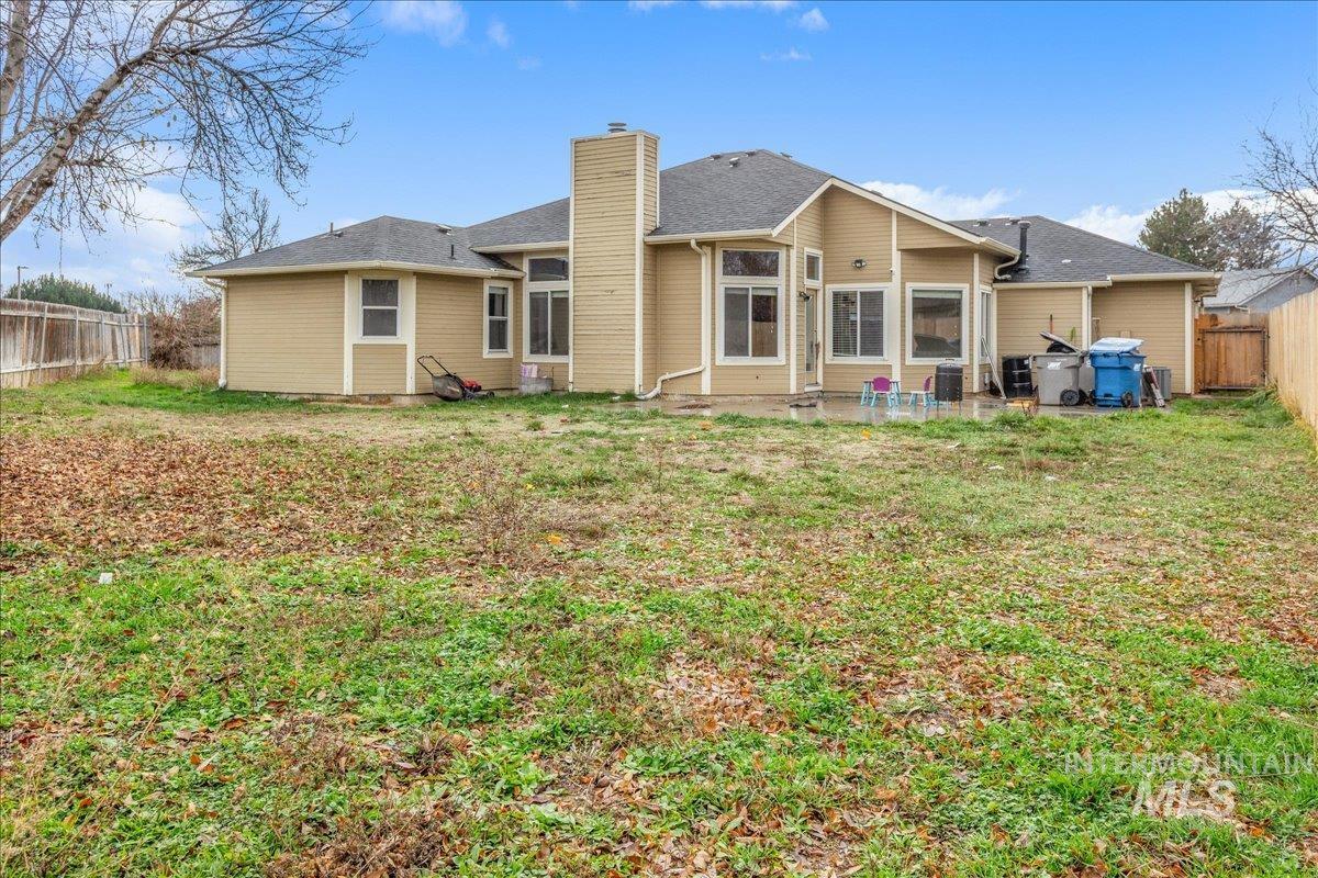 1966 N Pilgrim Avenue, Boise, Idaho 83704, 3 Bedrooms, 2 Bathrooms, Residential For Sale, Price $407,900,MLS 98968717