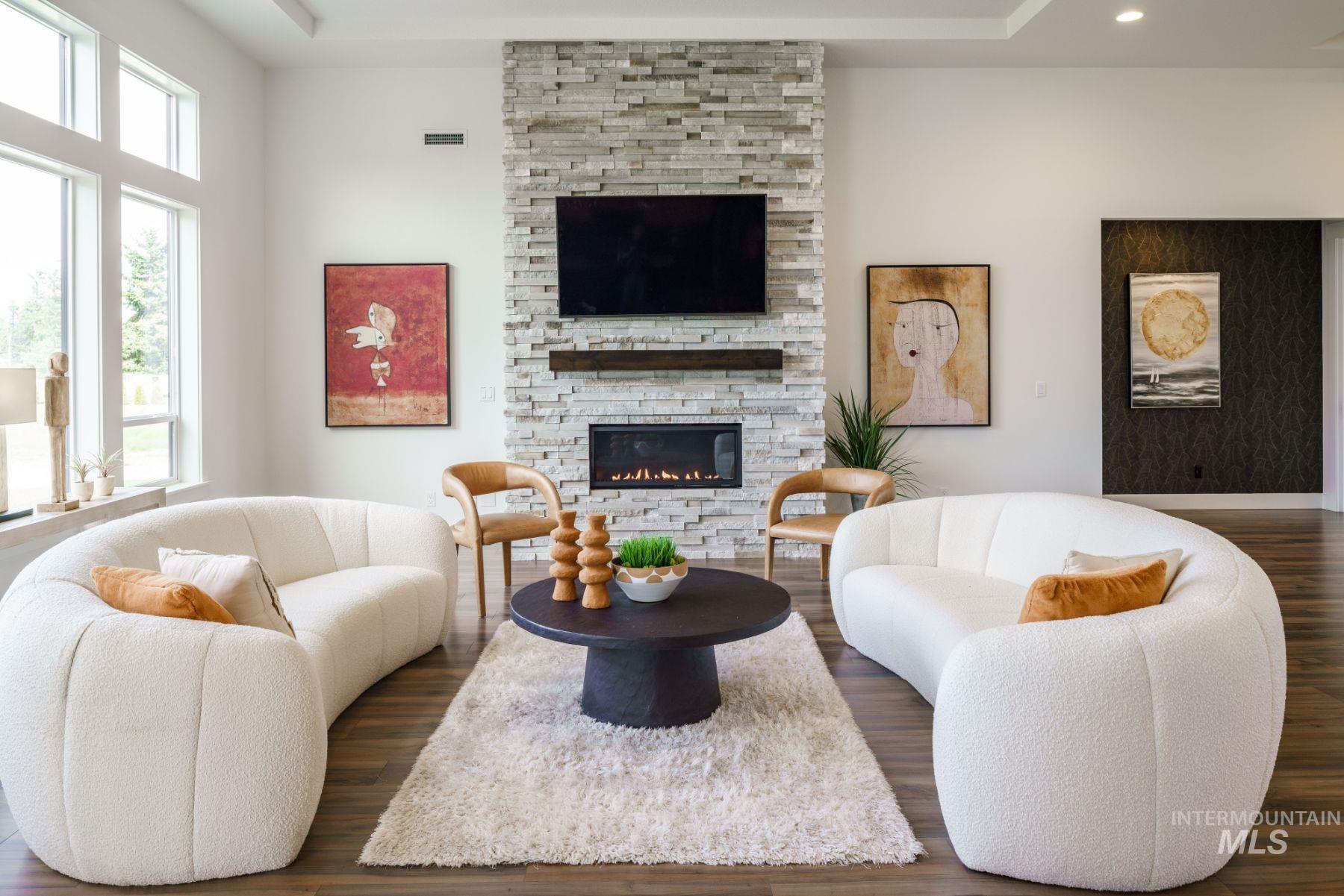 7623 W Flathead Lake Street, Eagle, Idaho 83616, 5 Bedrooms, 4.5 Bathrooms, Residential For Sale, Price $1,399,900,MLS 98968724