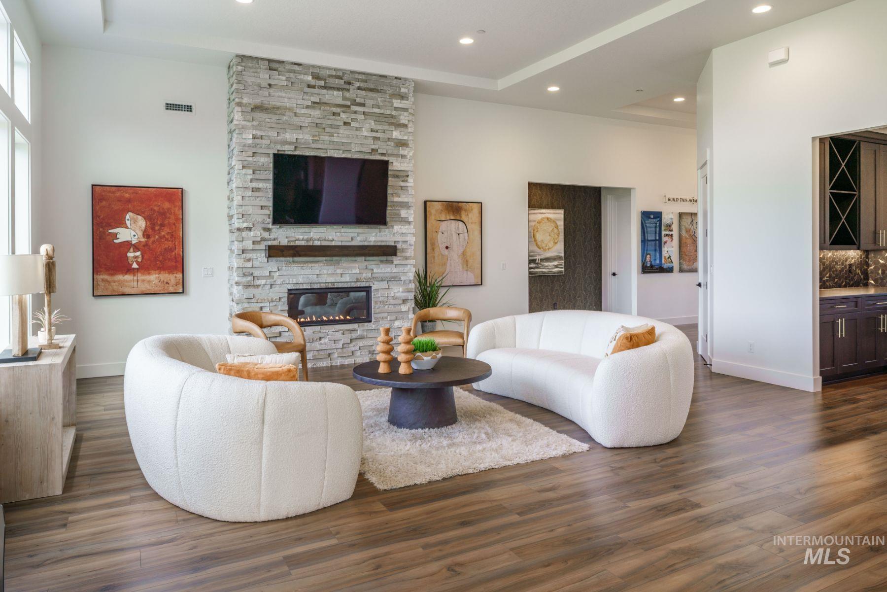 7623 W Flathead Lake Street, Eagle, Idaho 83616, 5 Bedrooms, 4.5 Bathrooms, Residential For Sale, Price $1,399,900,MLS 98968724