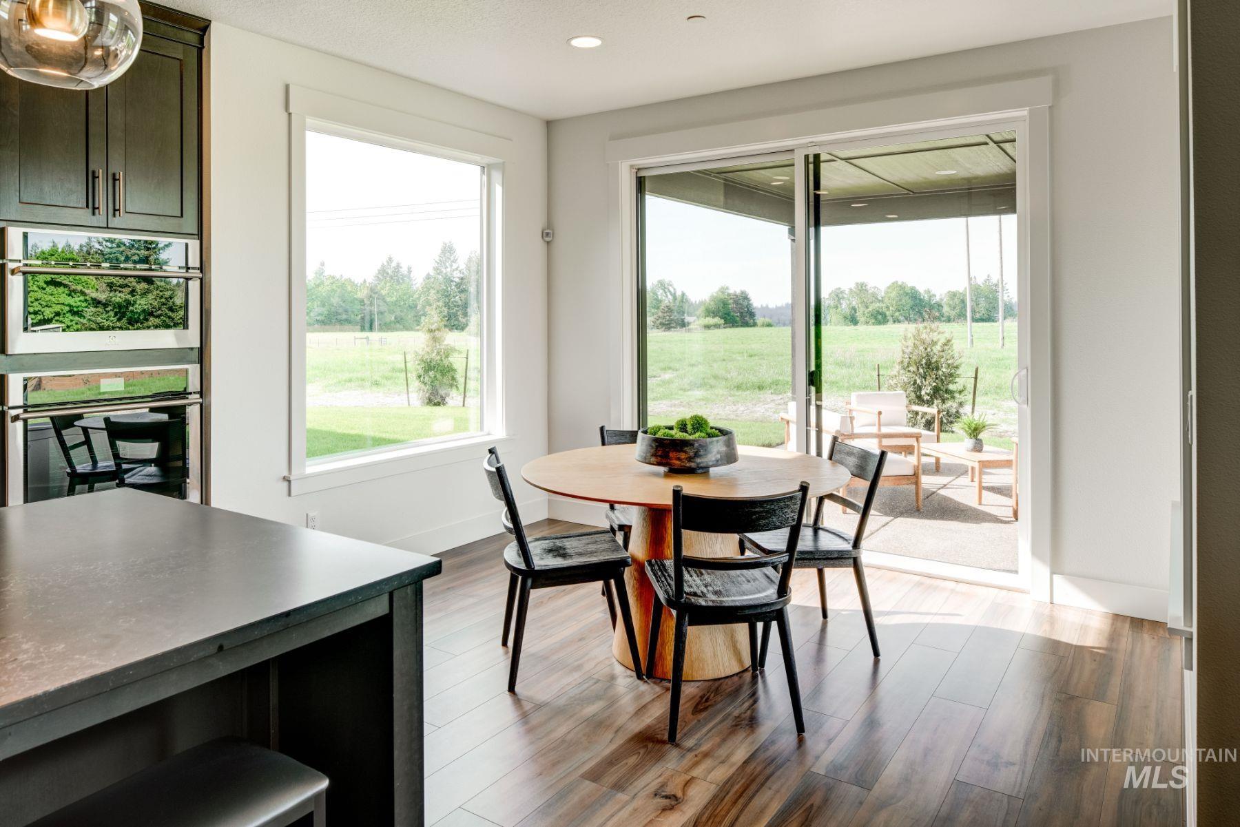 7623 W Flathead Lake Street, Eagle, Idaho 83616, 5 Bedrooms, 4.5 Bathrooms, Residential For Sale, Price $1,399,900,MLS 98968724