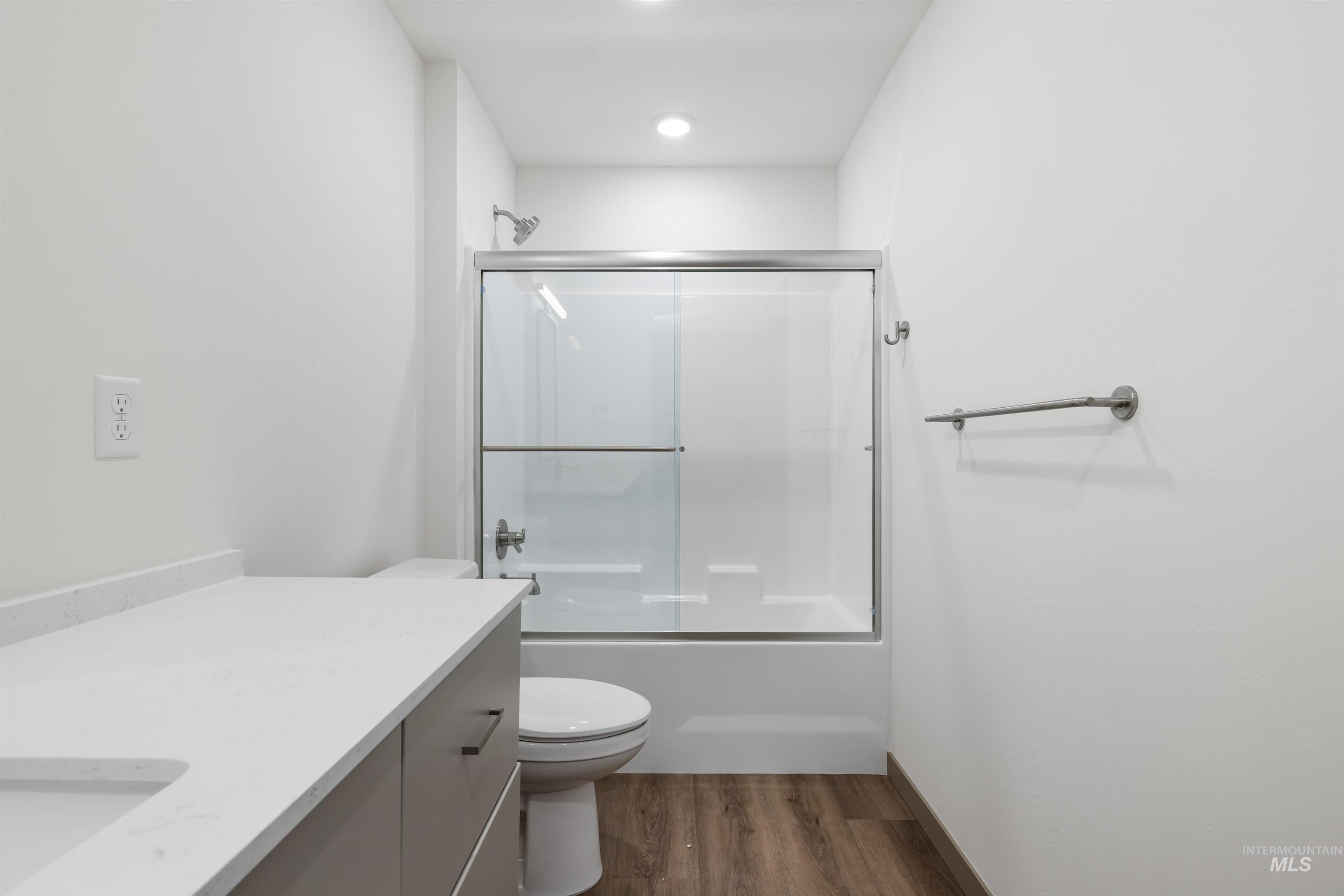 2020 Wimbledon Ct., Hailey, Idaho 83333, 3 Bedrooms, 2 Bathrooms, Residential Income For Sale, Price $1,650,000,MLS 98968726