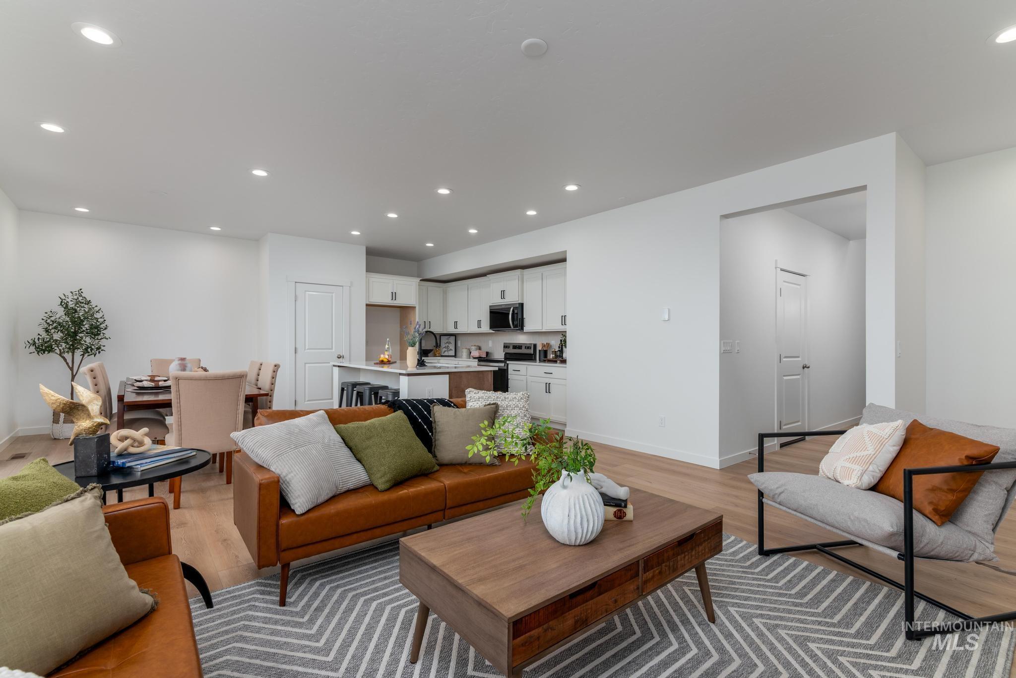 14726 Wing Spread Dr, Caldwell, Idaho 83607, 3 Bedrooms, 2.5 Bathrooms, Residential For Sale, Price $409,000,MLS 98968733