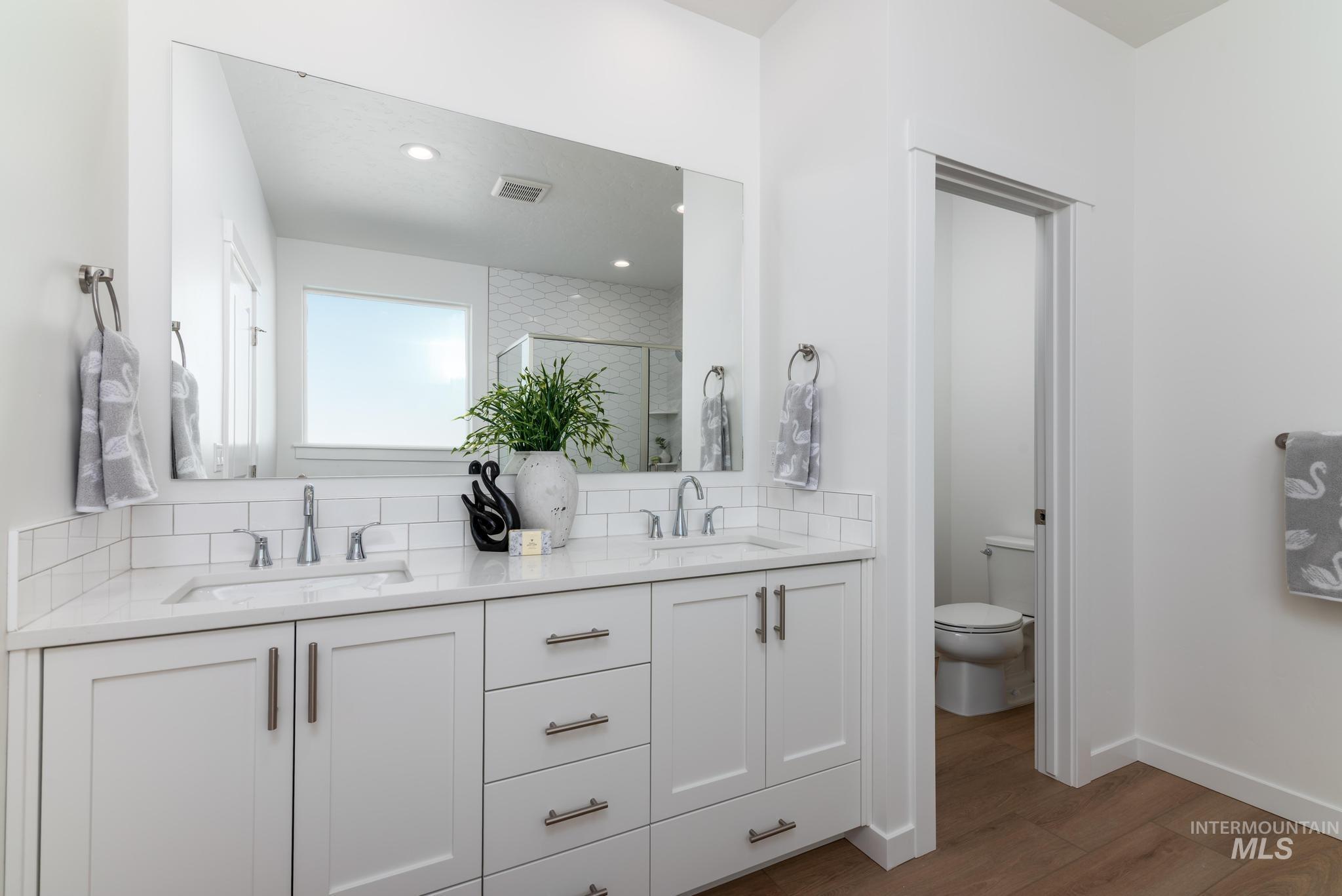 14566 Boatwatch Dr, Caldwell, Idaho 83607, 4 Bedrooms, 3 Bathrooms, Residential For Sale, Price $524,000,MLS 98968739