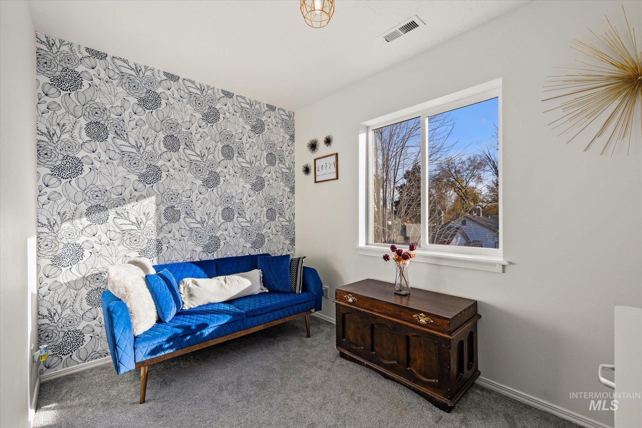 124 W Cherry Ave, Meridian, Idaho 83642, 3 Bedrooms, 2.5 Bathrooms, Residential For Sale, Price $404,900,MLS 98968753