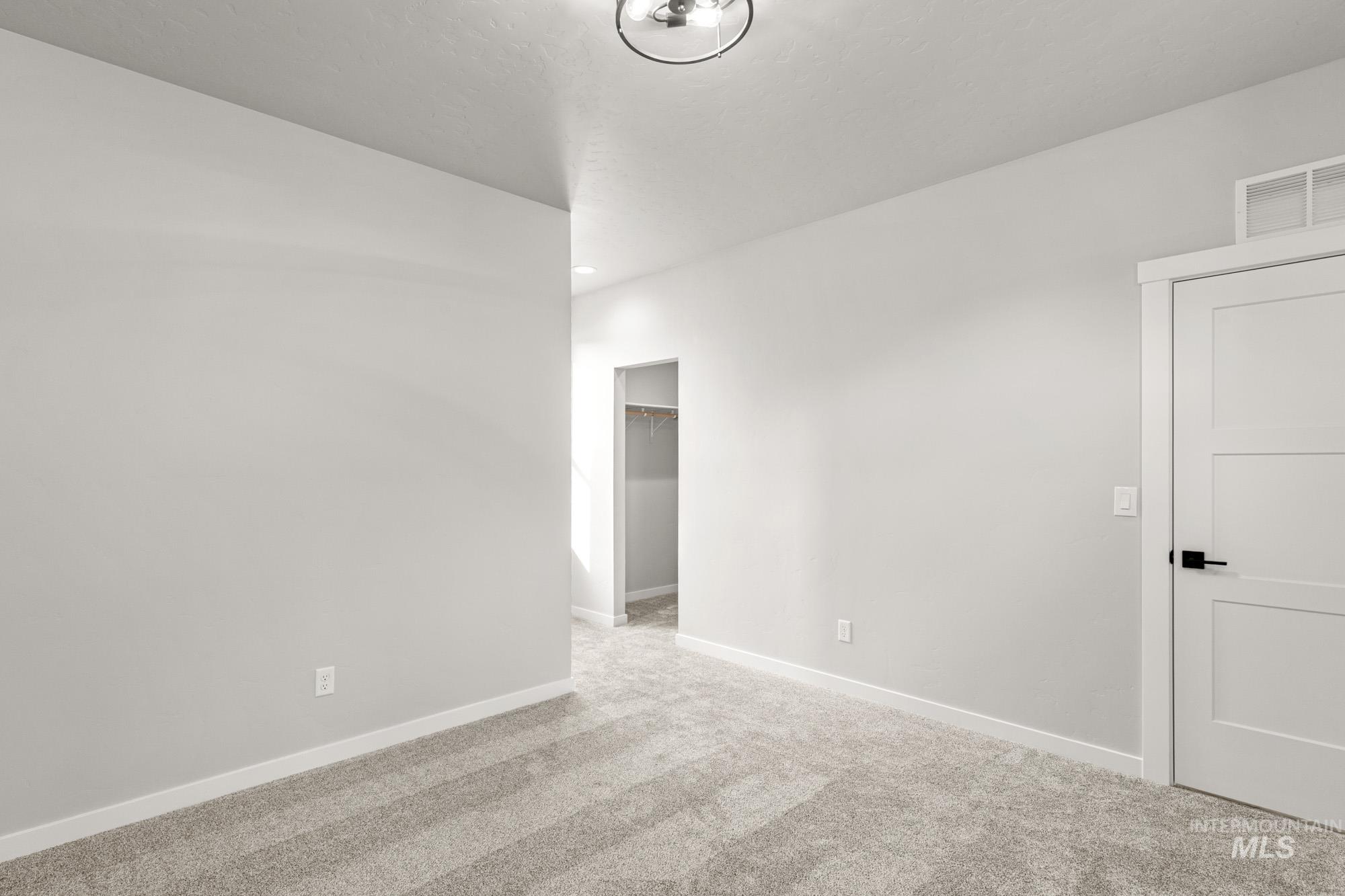 5390 W Yarnell St, Eagle, Idaho 83616, 5 Bedrooms, 4.5 Bathrooms, Residential For Sale, Price $1,225,000,MLS 98968754