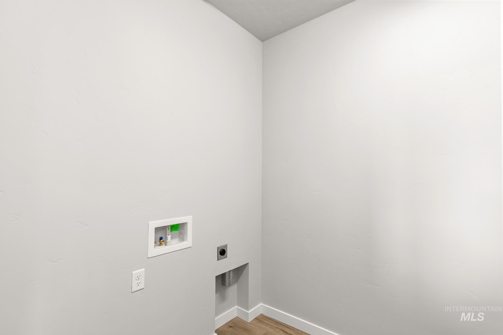 5390 W Yarnell St, Eagle, Idaho 83616, 5 Bedrooms, 4.5 Bathrooms, Residential For Sale, Price $1,225,000, 98968754