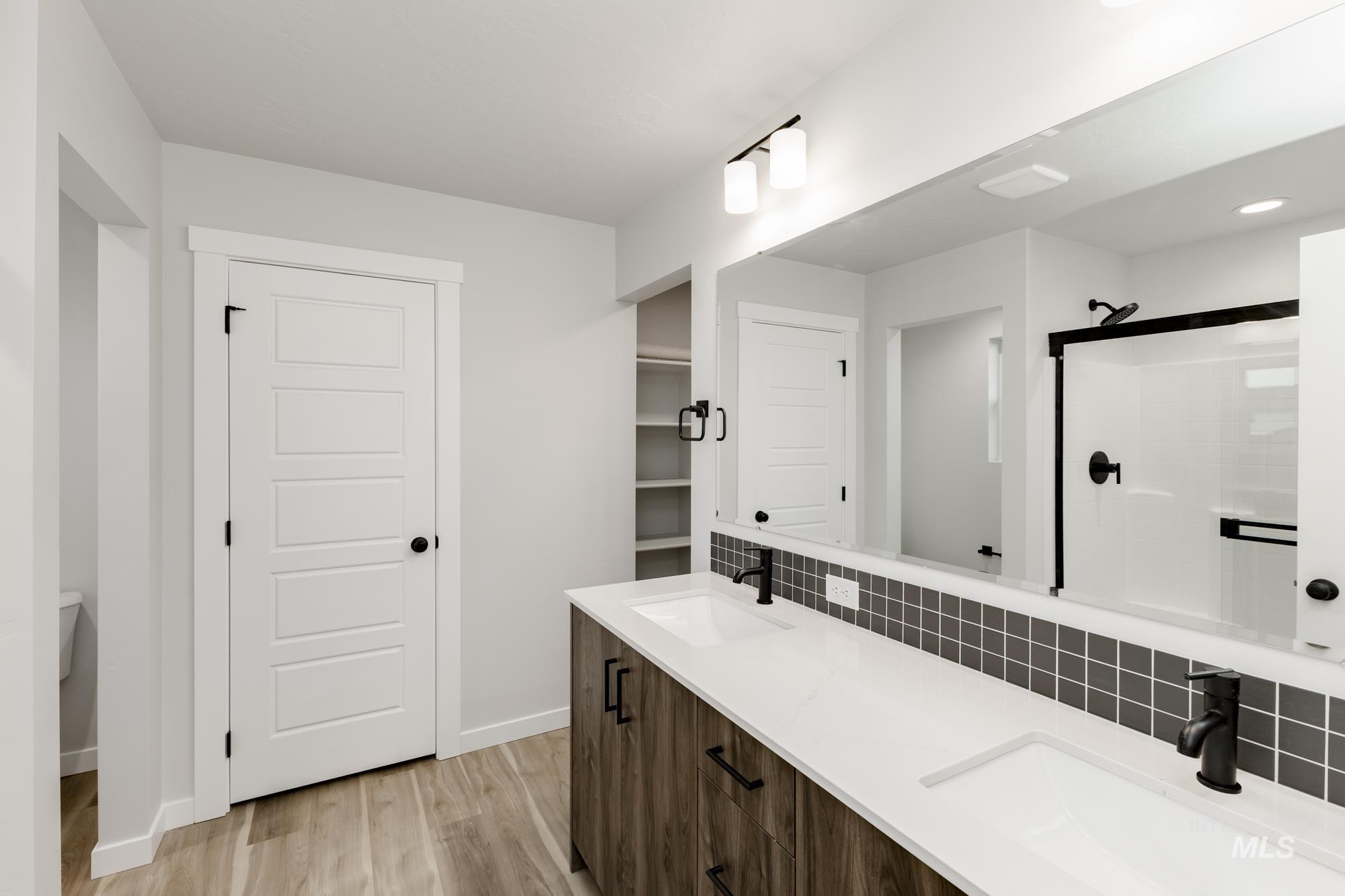 10573 W Tinder St, Star, Idaho 83669, 3 Bedrooms, 2.5 Bathrooms, Residential For Sale, Price $459,990,MLS 98968755