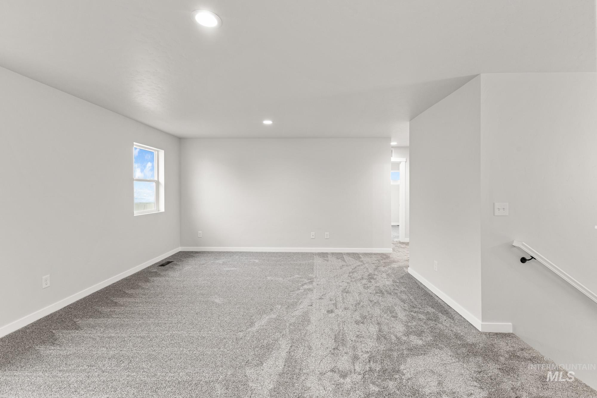 10530 W Teratai St, Star, Idaho 83669, 4 Bedrooms, 2.5 Bathrooms, Residential For Sale, Price $479,990,MLS 98968756