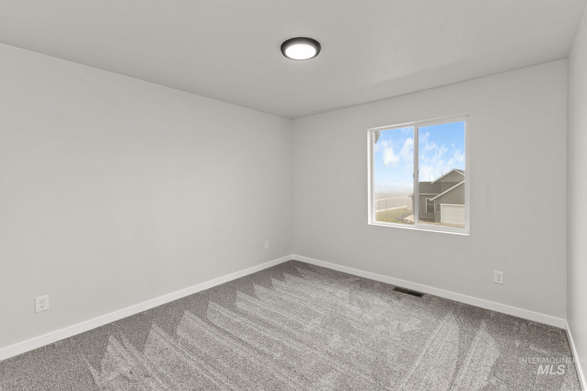 10530 W Teratai St, Star, Idaho 83669, 4 Bedrooms, 2.5 Bathrooms, Residential For Sale, Price $479,990, 98968756