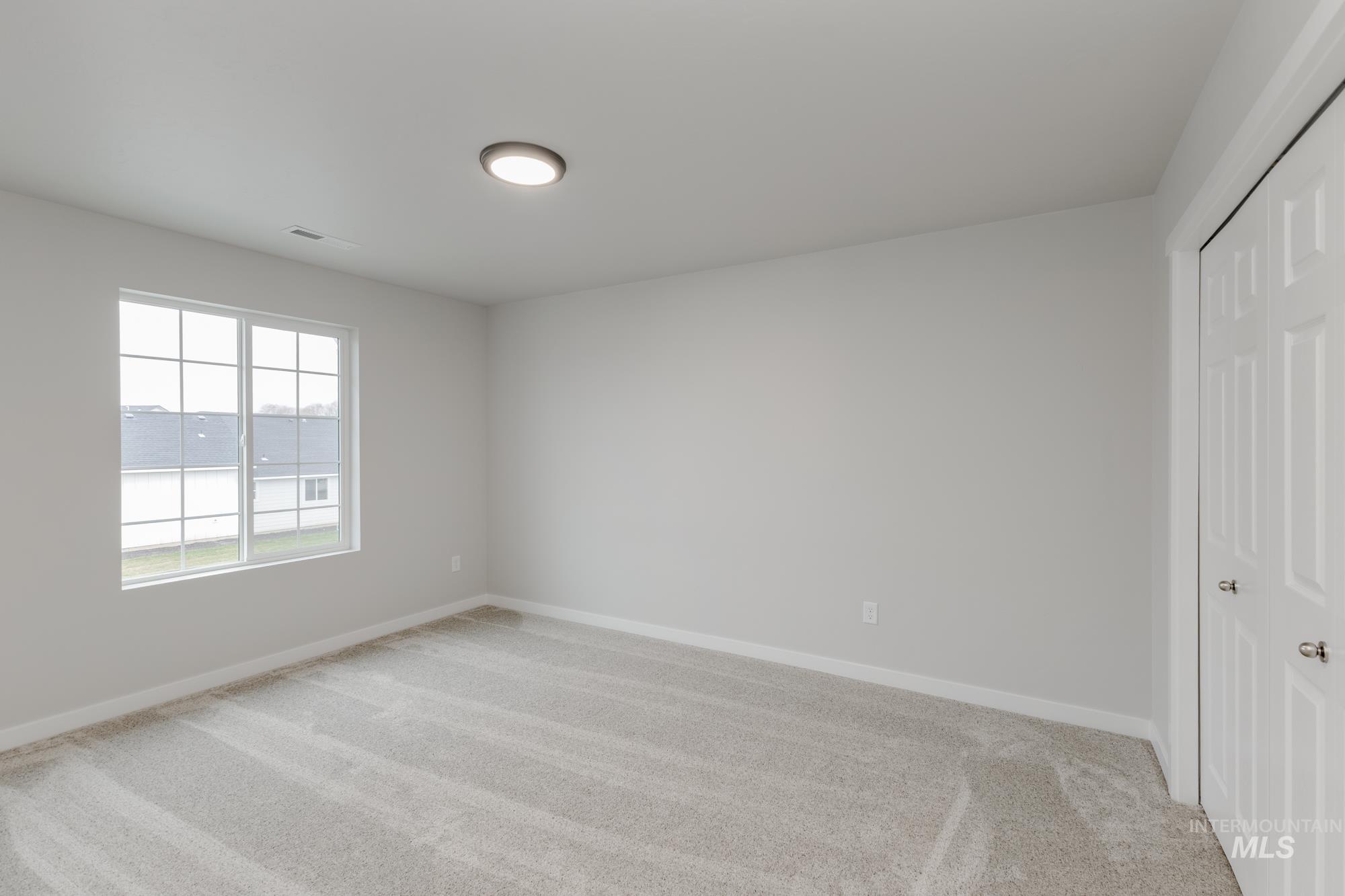 7236 E Marble Springs Dr, Nampa, Idaho 83687, 5 Bedrooms, 3 Bathrooms, Residential For Sale, Price $474,990,MLS 98968761