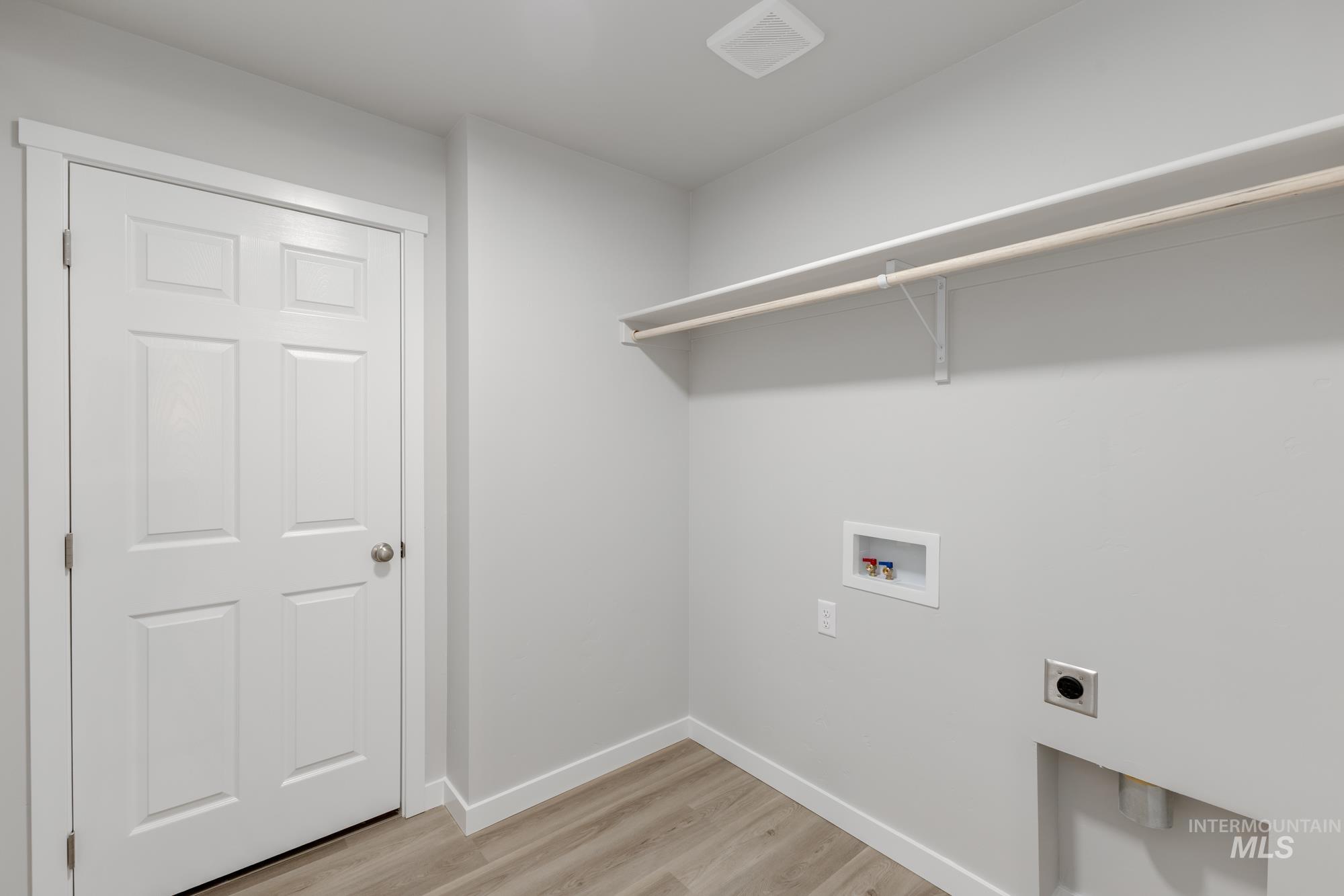 7236 E Marble Springs Dr, Nampa, Idaho 83687, 5 Bedrooms, 3 Bathrooms, Residential For Sale, Price $474,990,MLS 98968761