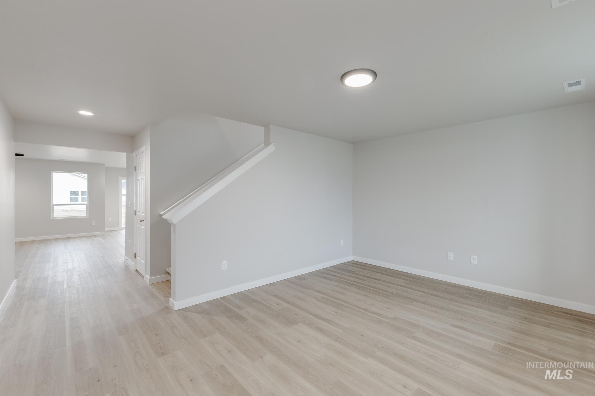 7236 E Marble Springs Dr, Nampa, Idaho 83687, 5 Bedrooms, 3 Bathrooms, Residential For Sale, Price $474,990,MLS 98968761