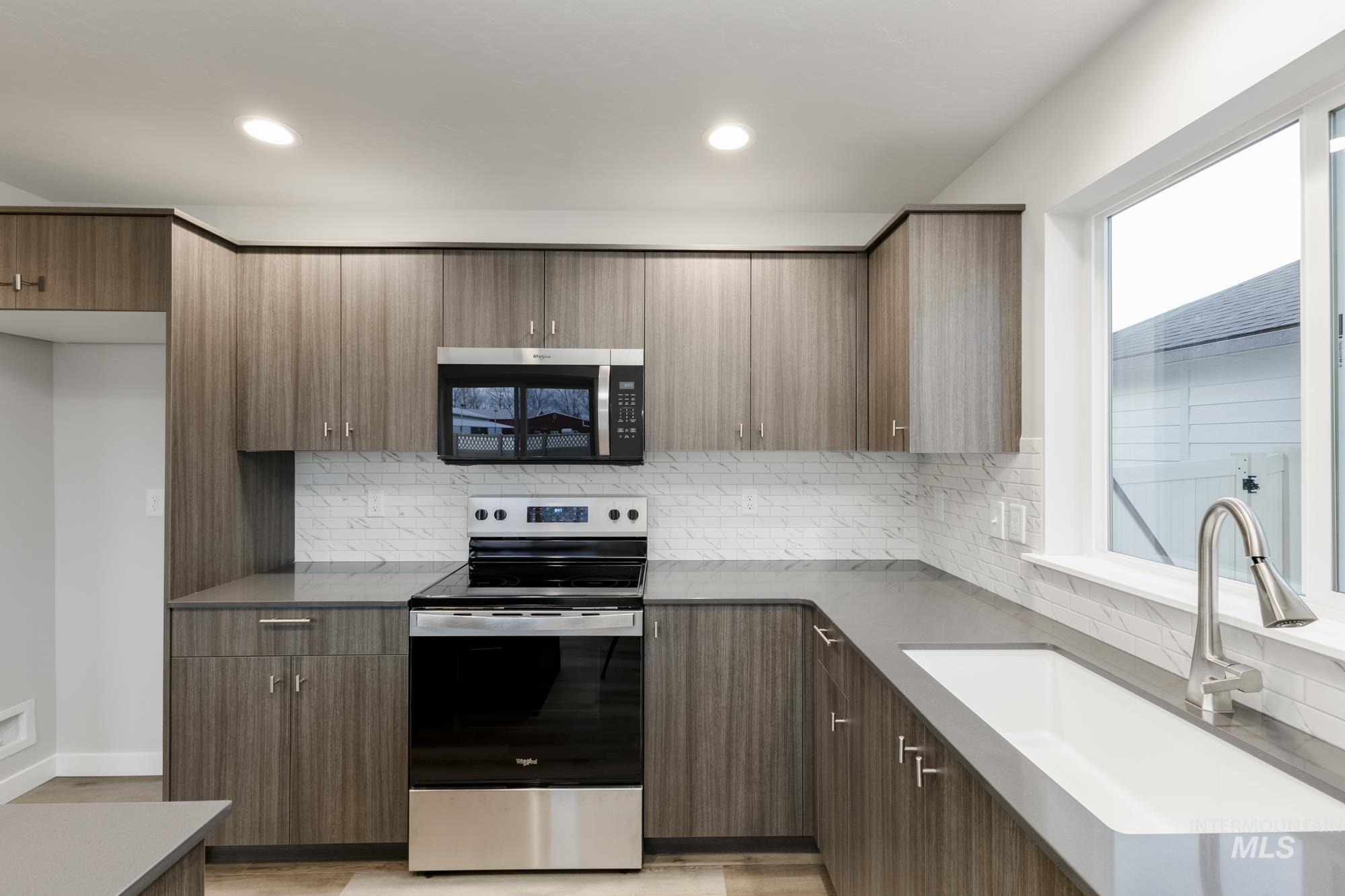 2980 E Mossy Creek Dr, Kuna, Idaho 83634, 4 Bedrooms, 2.5 Bathrooms, Residential For Sale, Price $465,990,MLS 98968765