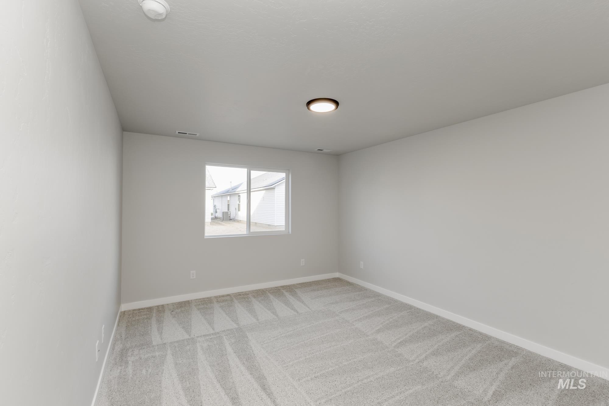 313 N Meadowsweet Ave, Kuna, Idaho 83634, 3 Bedrooms, 2 Bathrooms, Residential For Sale, Price $402,990,MLS 98968769