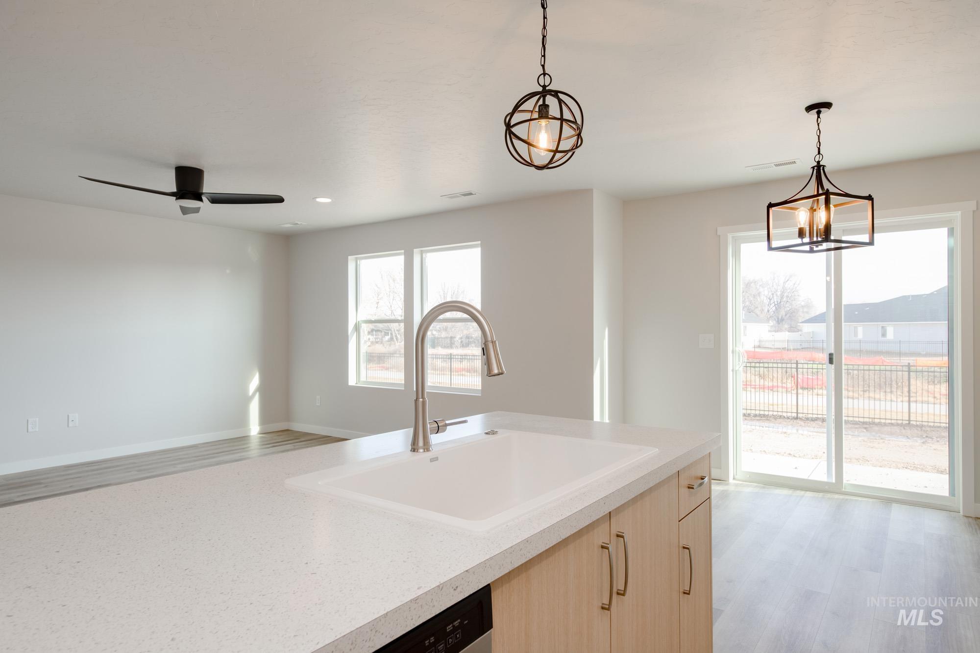 2462 W Fallon Lp, Nampa, Idaho 83651, 3 Bedrooms, 2.5 Bathrooms, Residential For Sale, Price $426,990,MLS 98968771