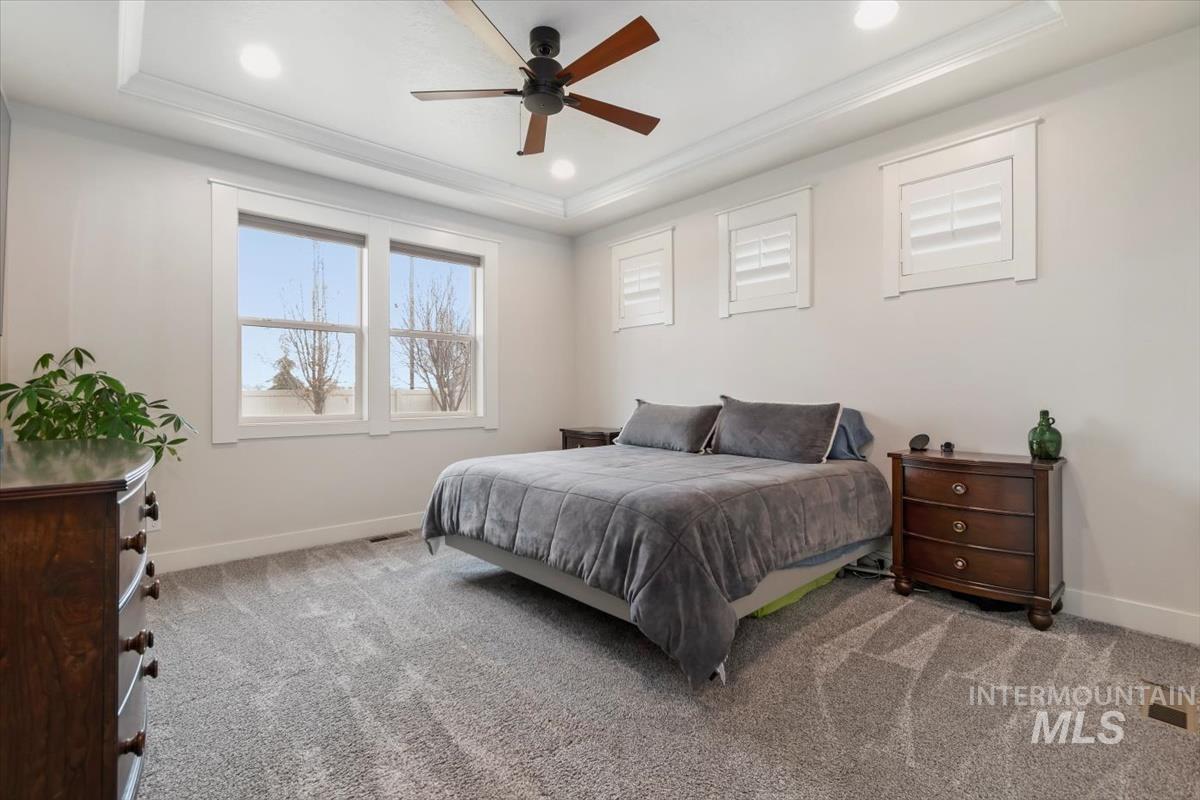 1754 N Peakhurt, Kuna, Idaho 83634, 3 Bedrooms, 2 Bathrooms, Residential For Sale, Price $674,900, 98968776