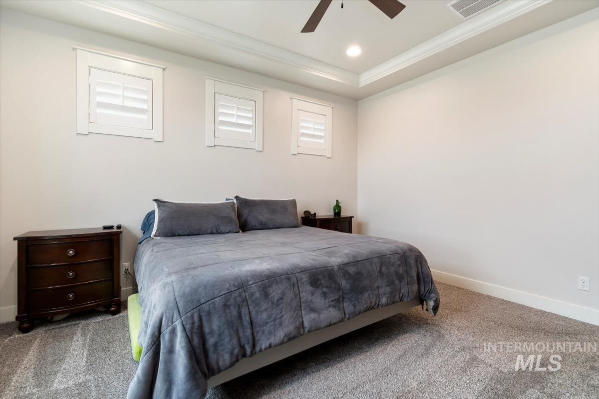 1754 N Peakhurt, Kuna, Idaho 83634, 3 Bedrooms, 2 Bathrooms, Residential For Sale, Price $674,900, 98968776