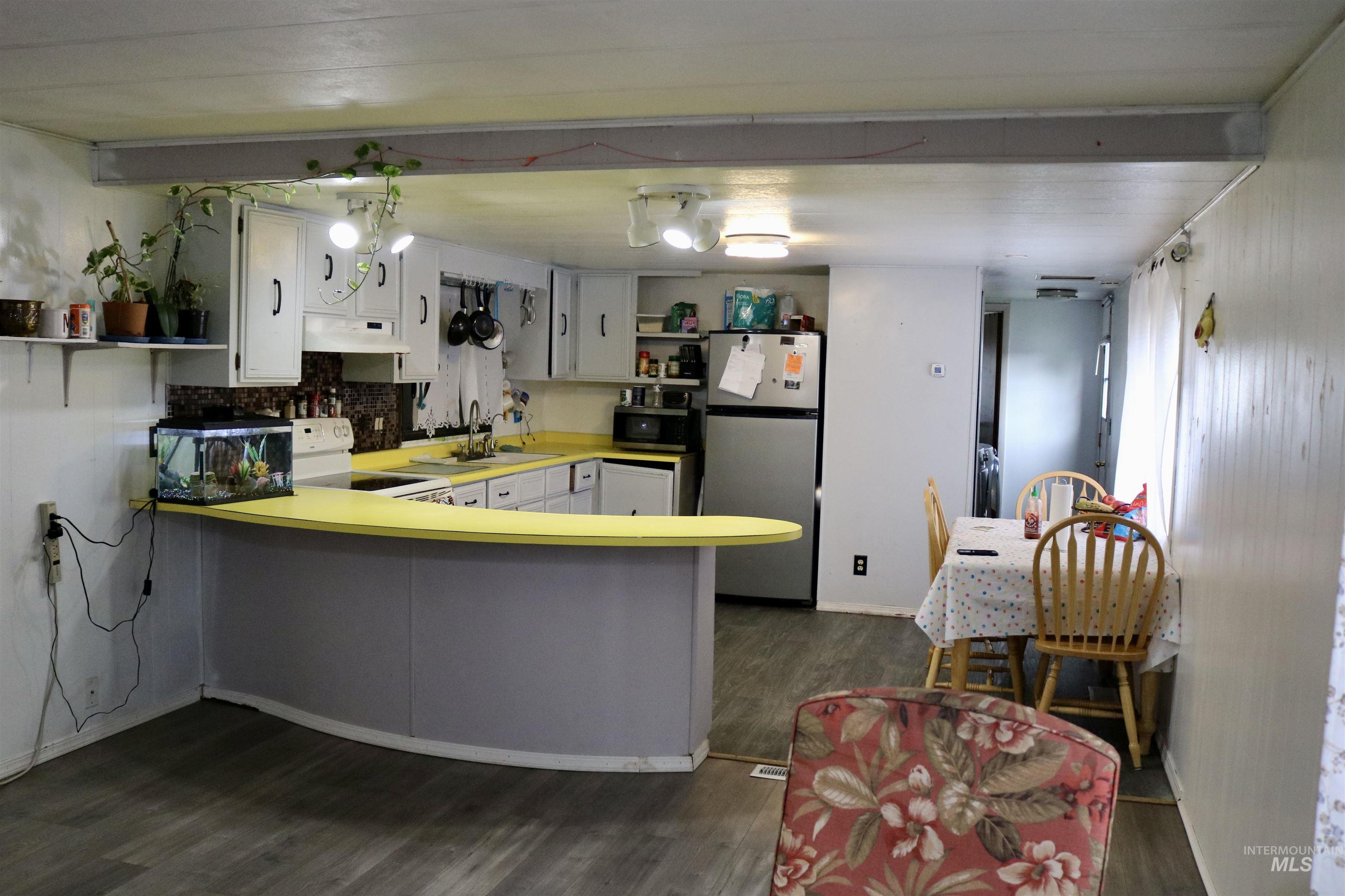 1410 Flamingo, Nampa, Idaho 83651, 2 Bedrooms, 2 Bathrooms, Residential For Sale, Price $69,900,MLS 98968784