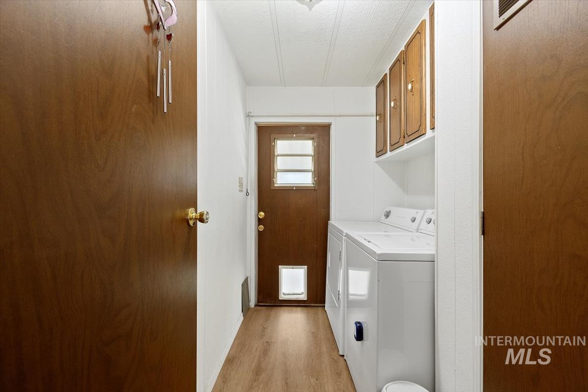 275 N Checola Cir, Boise, Idaho 83713-8004, 2 Bedrooms, 2 Bathrooms, Residential For Sale, Price $120,000,MLS 98968786