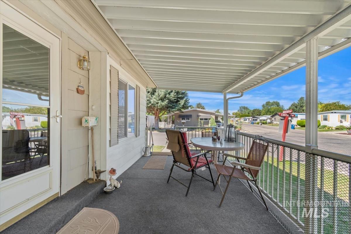 275 N Checola Cir, Boise, Idaho 83713-8004, 2 Bedrooms, 2 Bathrooms, Residential For Sale, Price $120,000,MLS 98968786