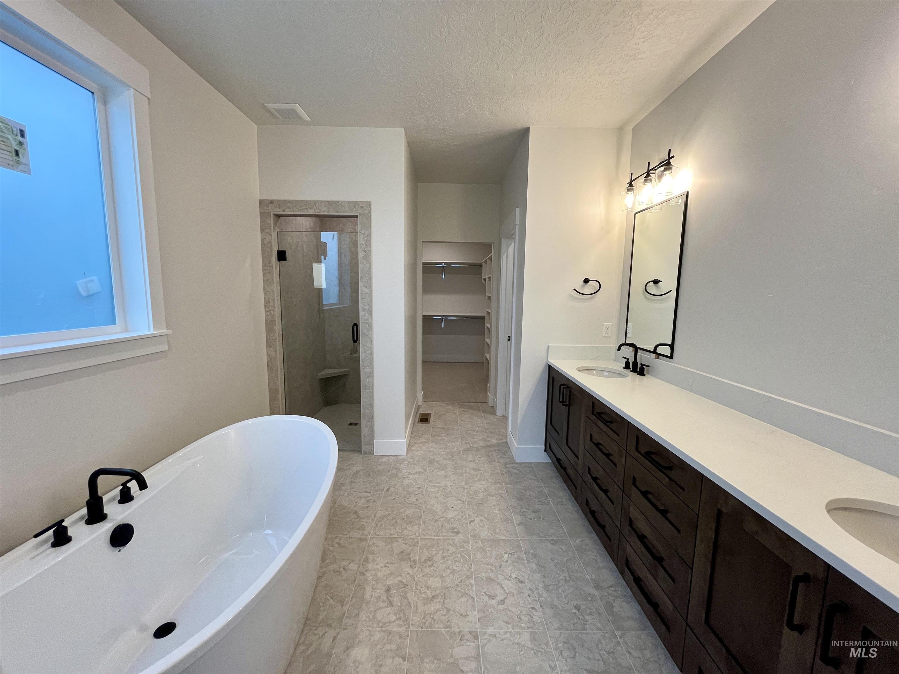 2017 E Brace St, Meridian, Idaho 83642, 3 Bedrooms, 2 Bathrooms, Residential For Sale, Price $624,900,MLS 98968789