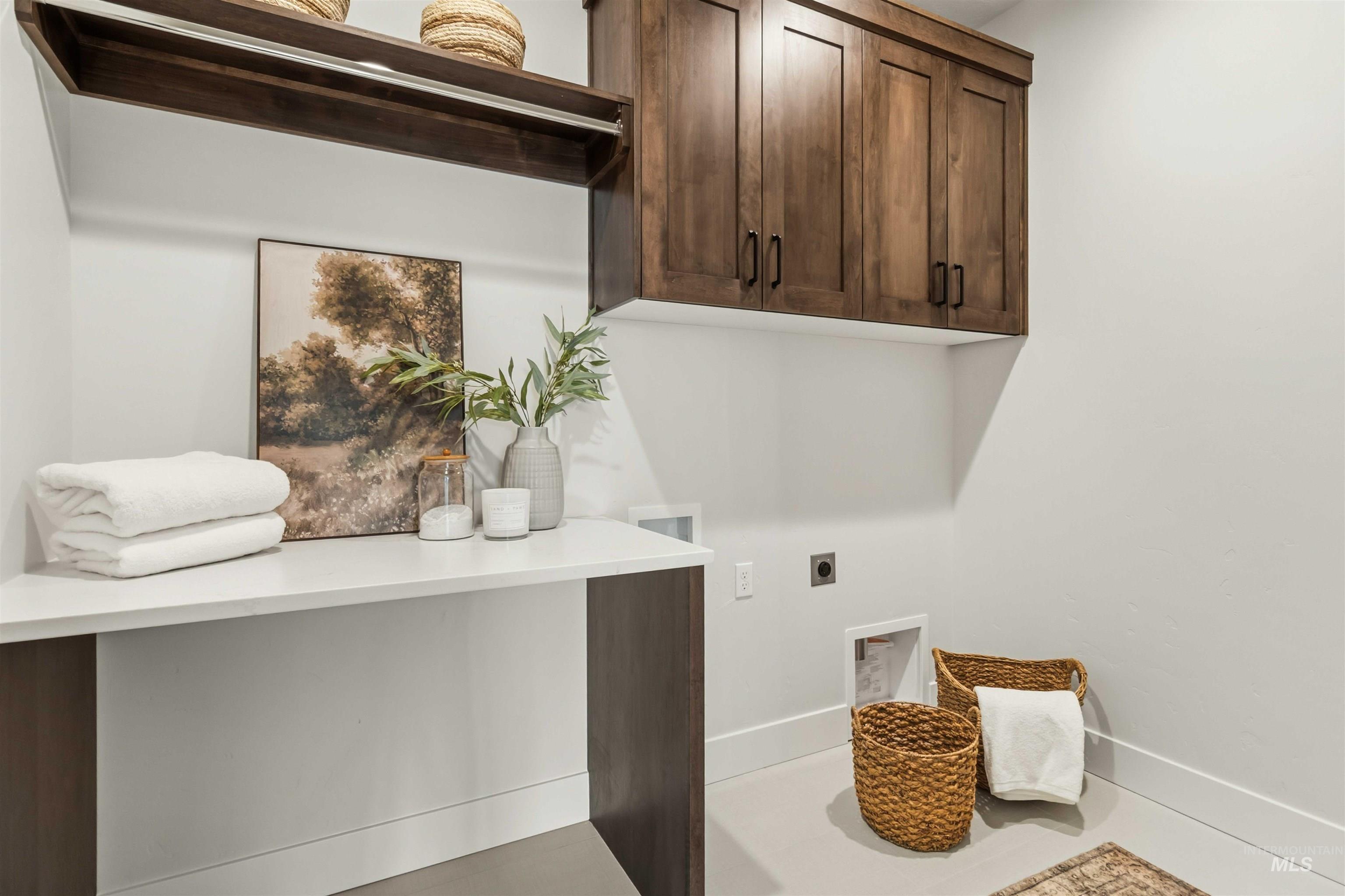 2017 E Brace St, Meridian, Idaho 83642, 3 Bedrooms, 2 Bathrooms, Residential For Sale, Price $624,900,MLS 98968789